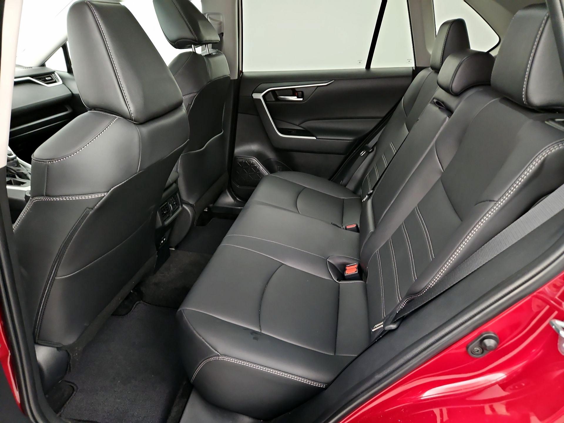 Thumbnail: 2024 Toyota RAV4 - 20