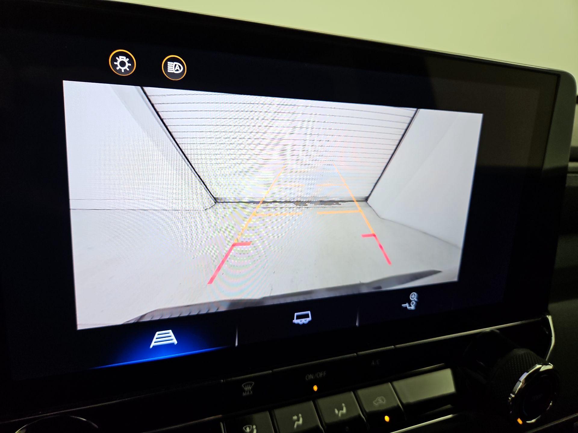 Thumbnail: 2023 Chevrolet Colorado - 15