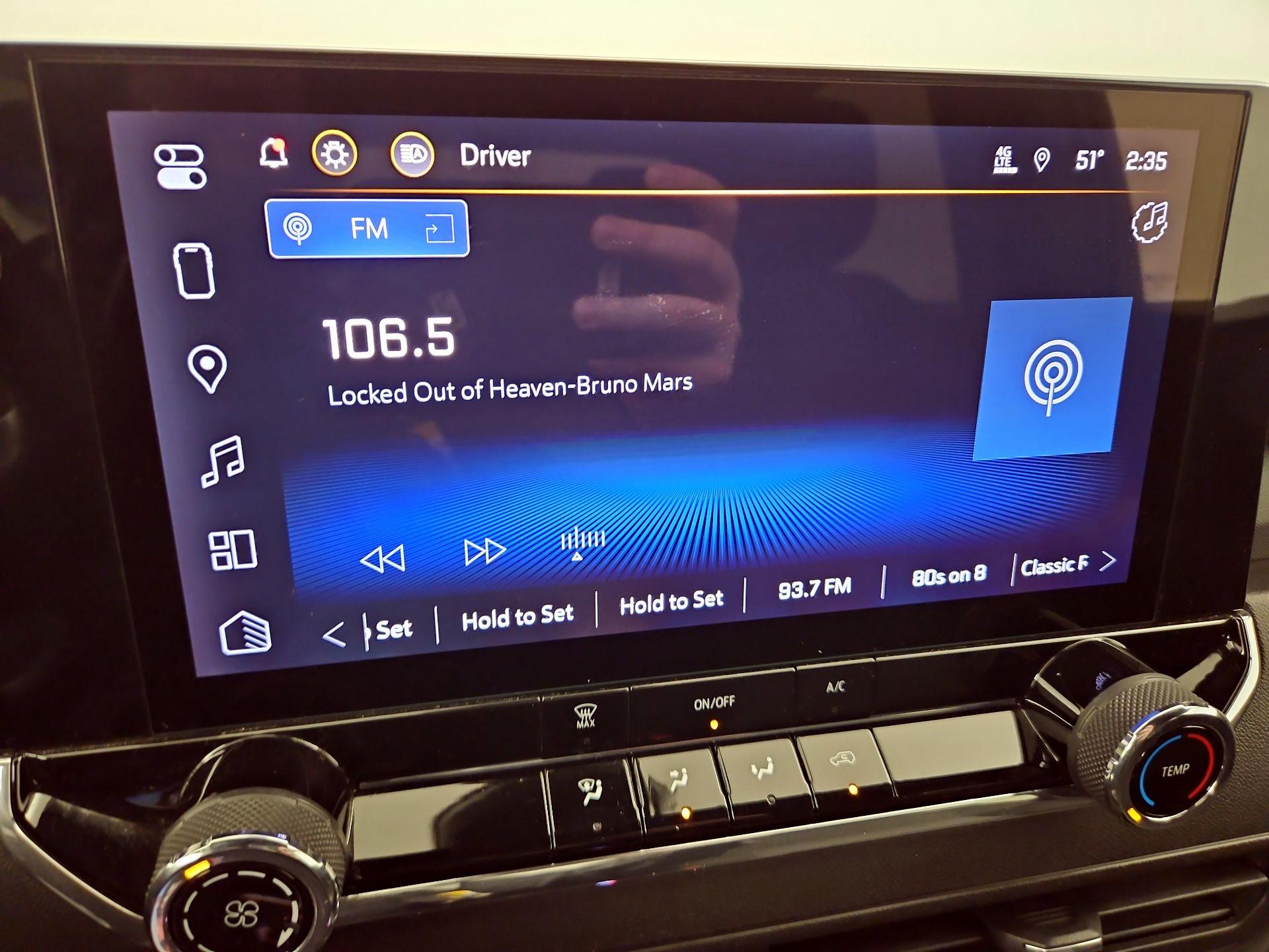 Thumbnail: 2023 Chevrolet Colorado - 16