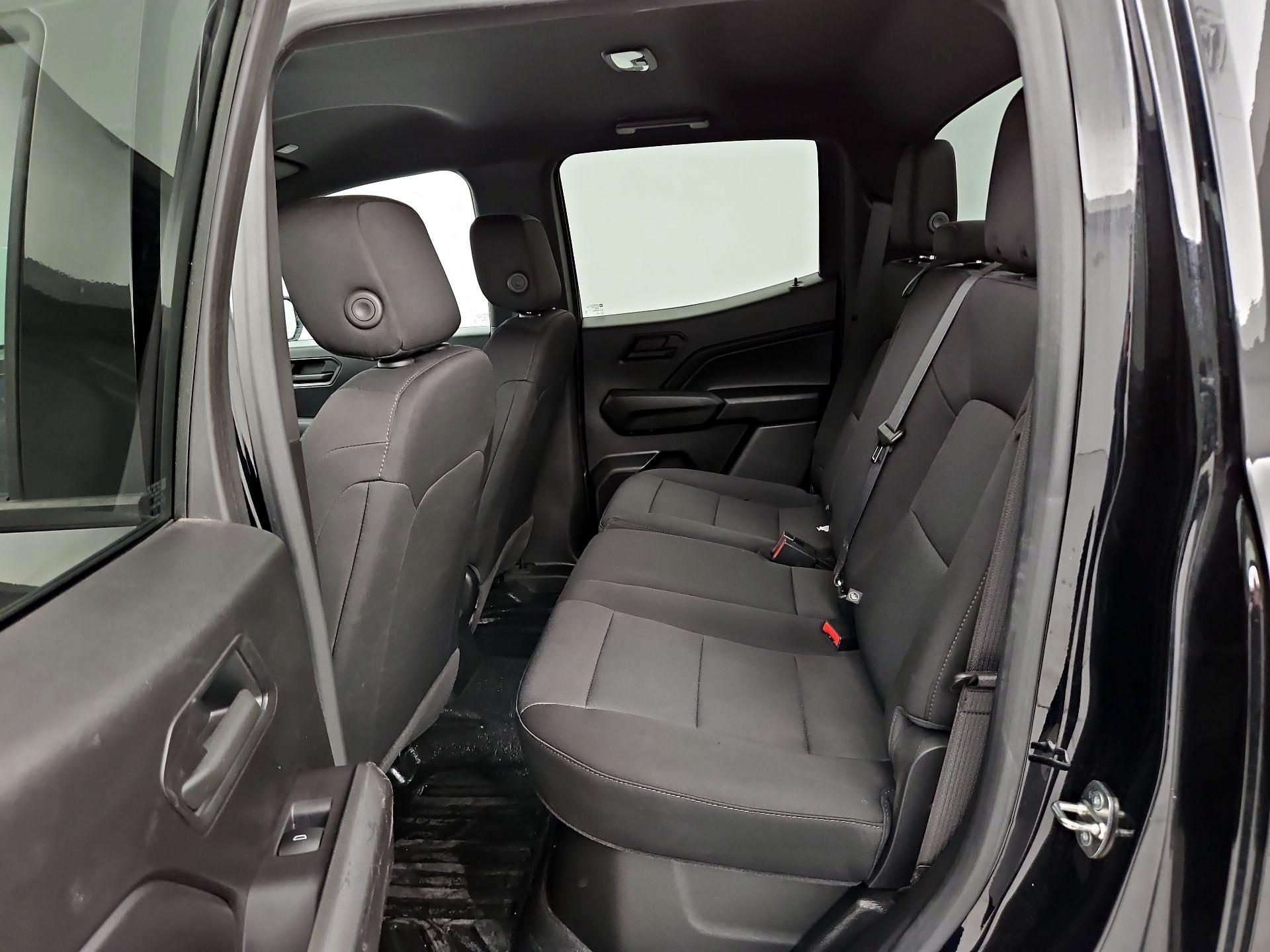 Thumbnail: 2023 Chevrolet Colorado - 20