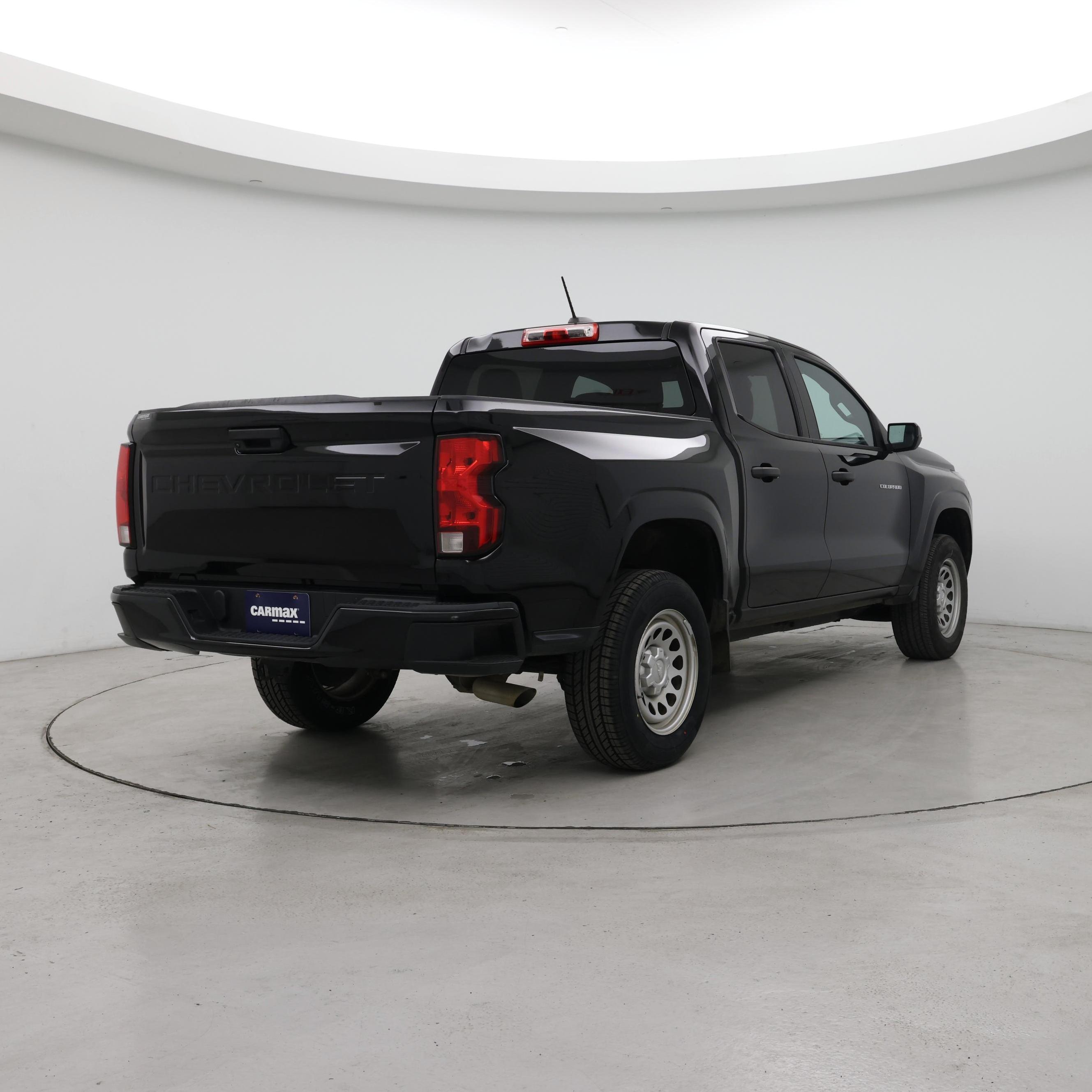 Thumbnail: 2023 Chevrolet Colorado - 8