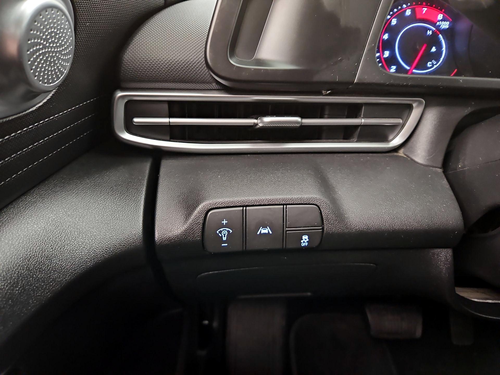 Thumbnail: 2023 Hyundai Elantra - 13