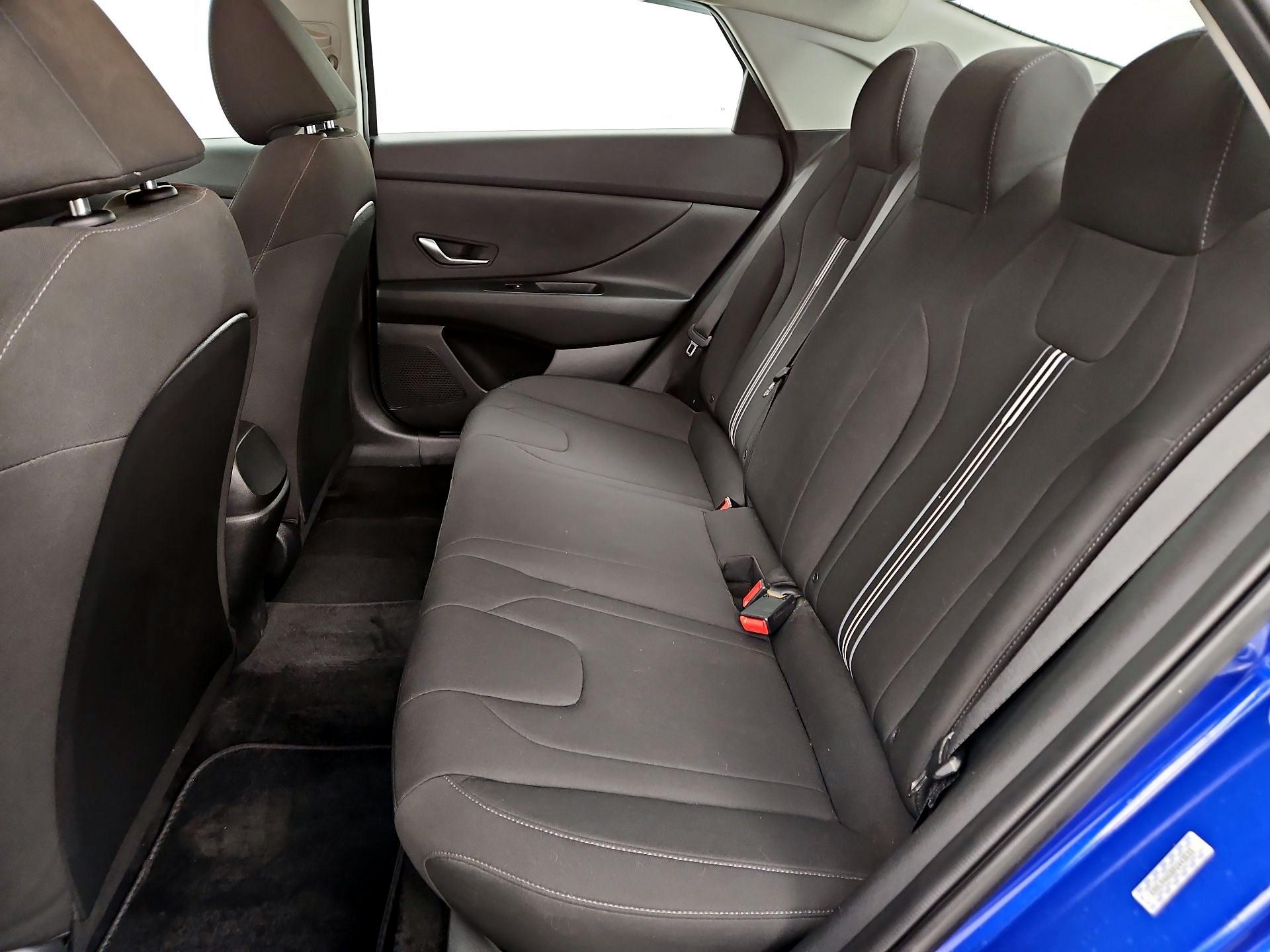 Thumbnail: 2023 Hyundai Elantra - 19