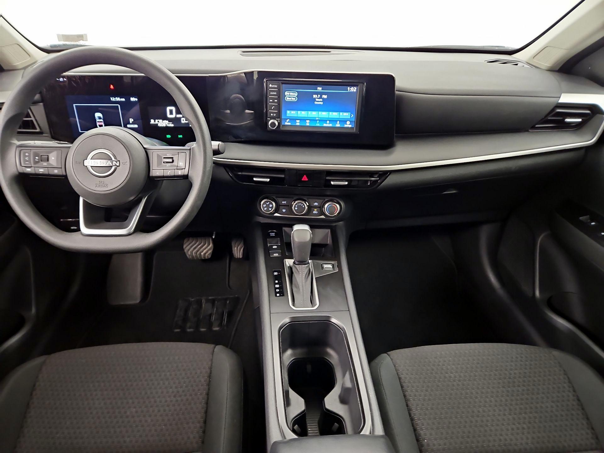 Thumbnail: 2025 Nissan Kicks - 9