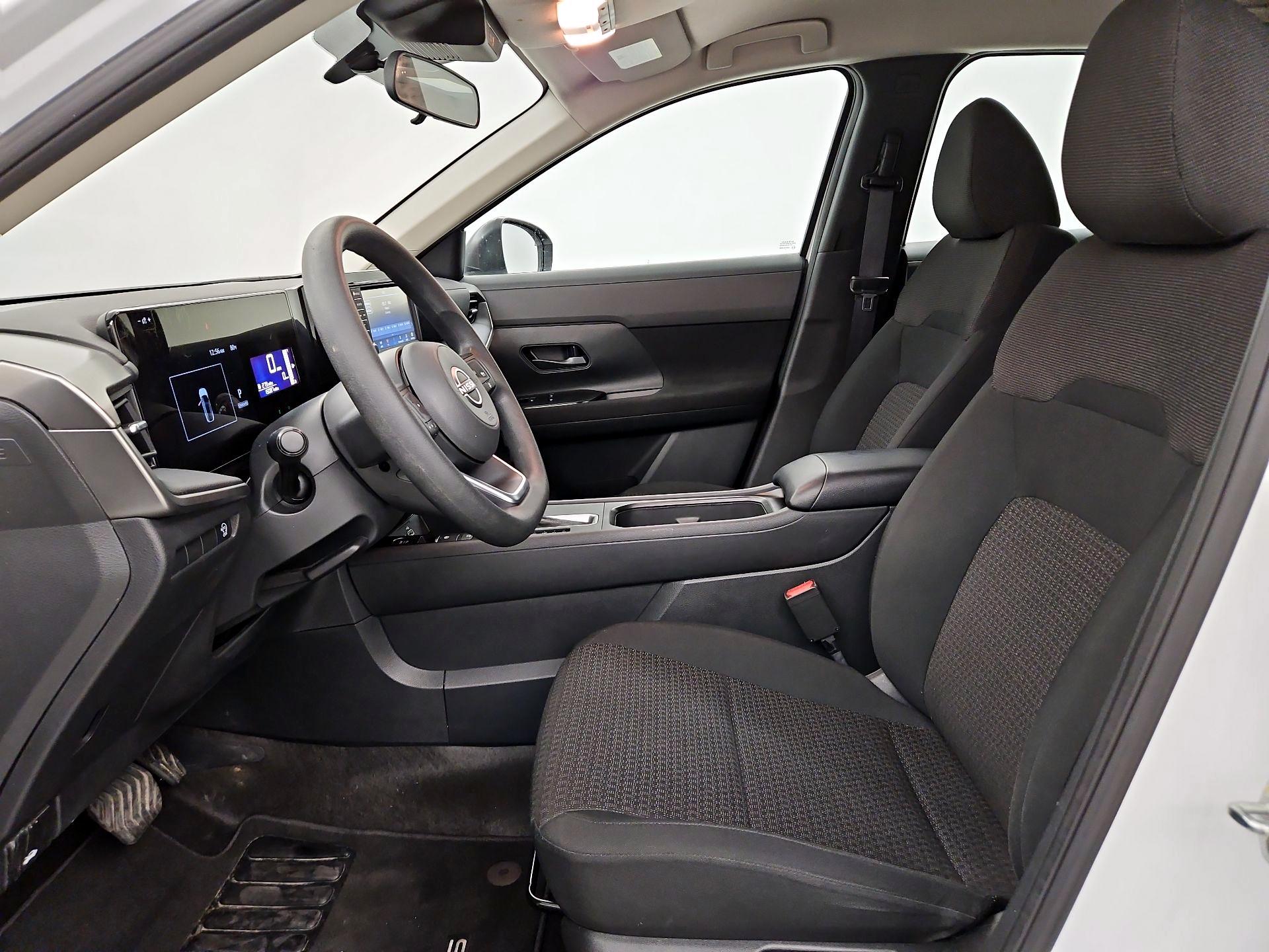 Thumbnail: 2025 Nissan Kicks - 11