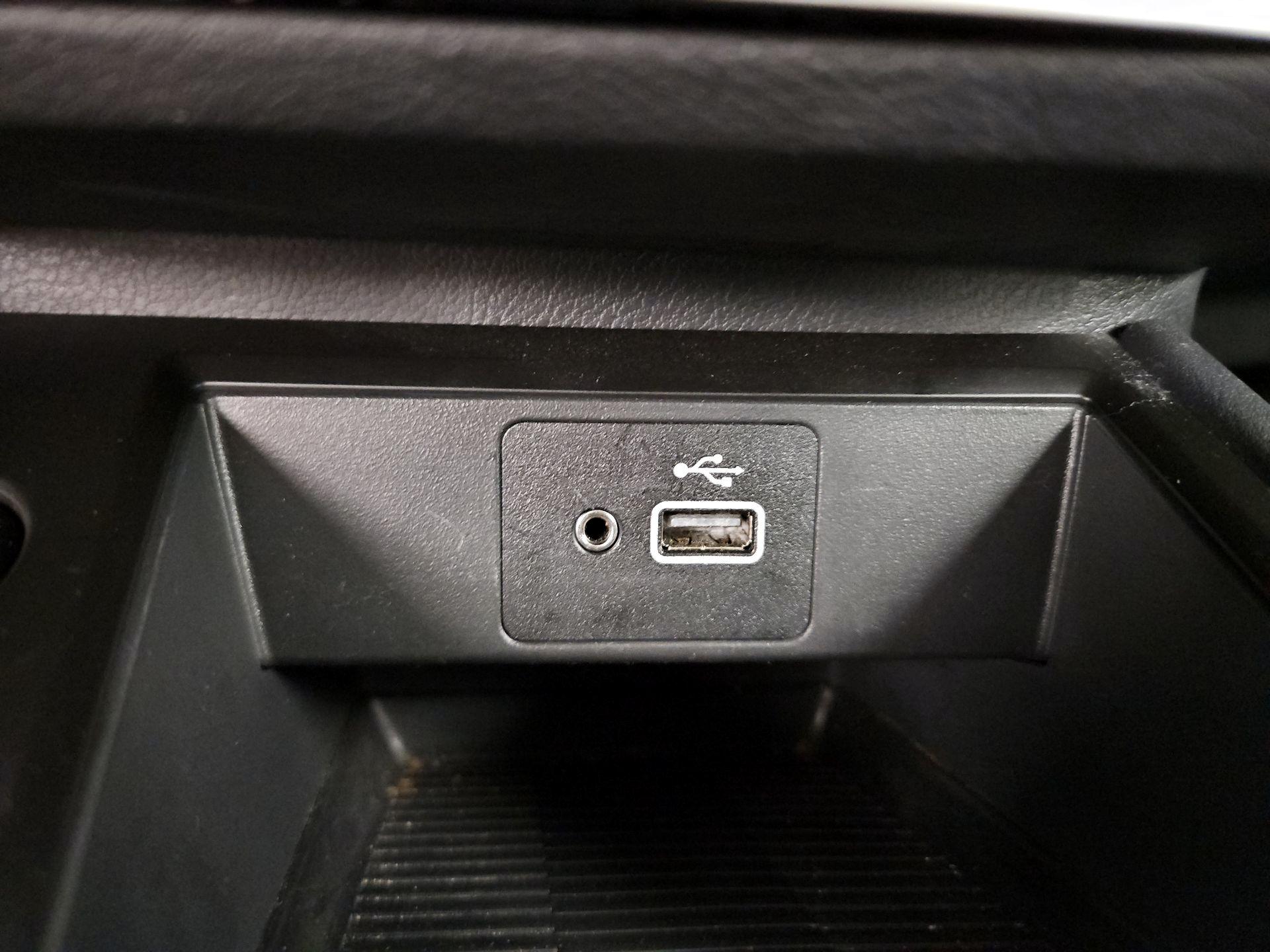 Thumbnail: 2025 Nissan Kicks - 18