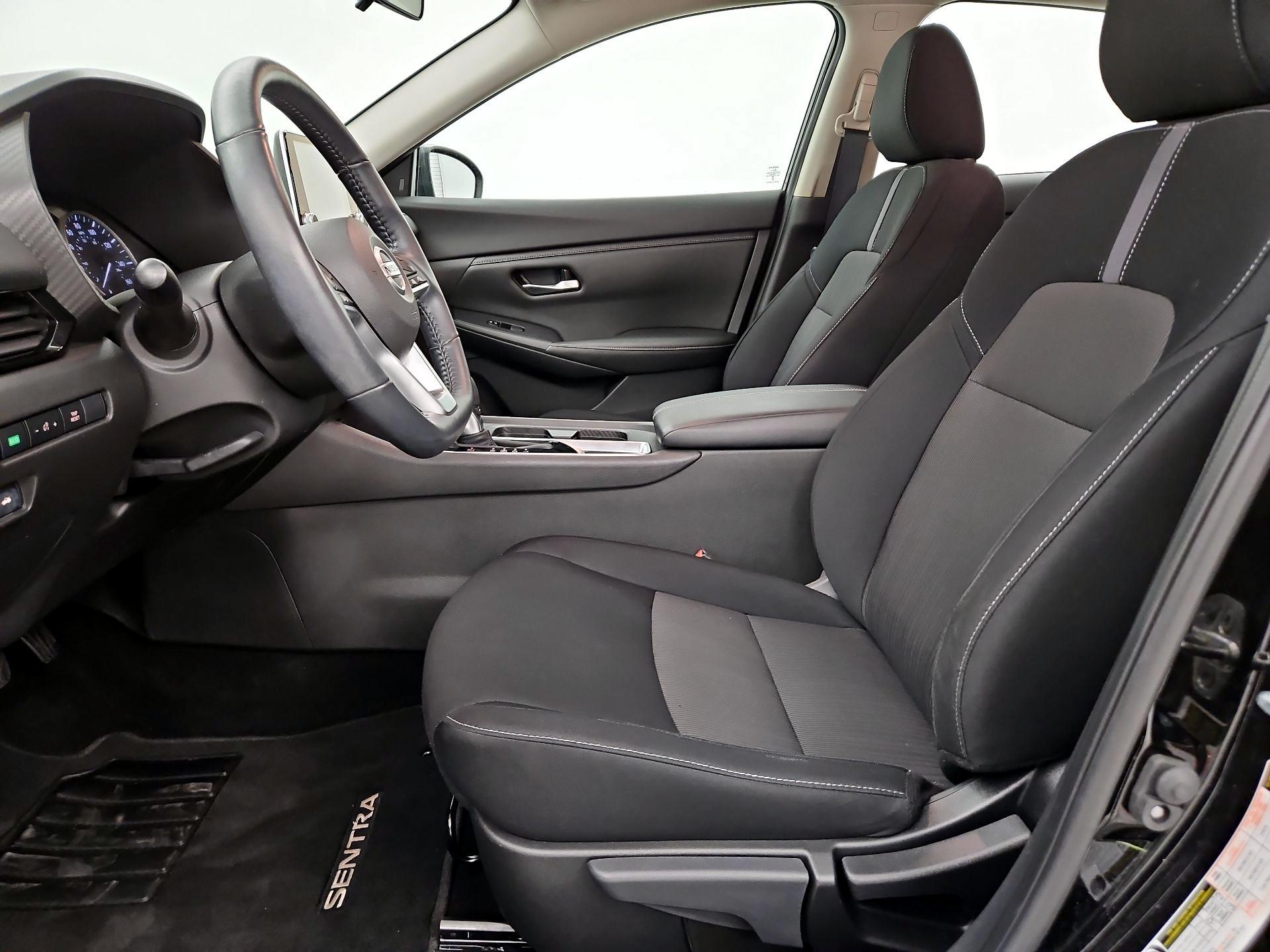 Thumbnail: 2023 Nissan Sentra - 11