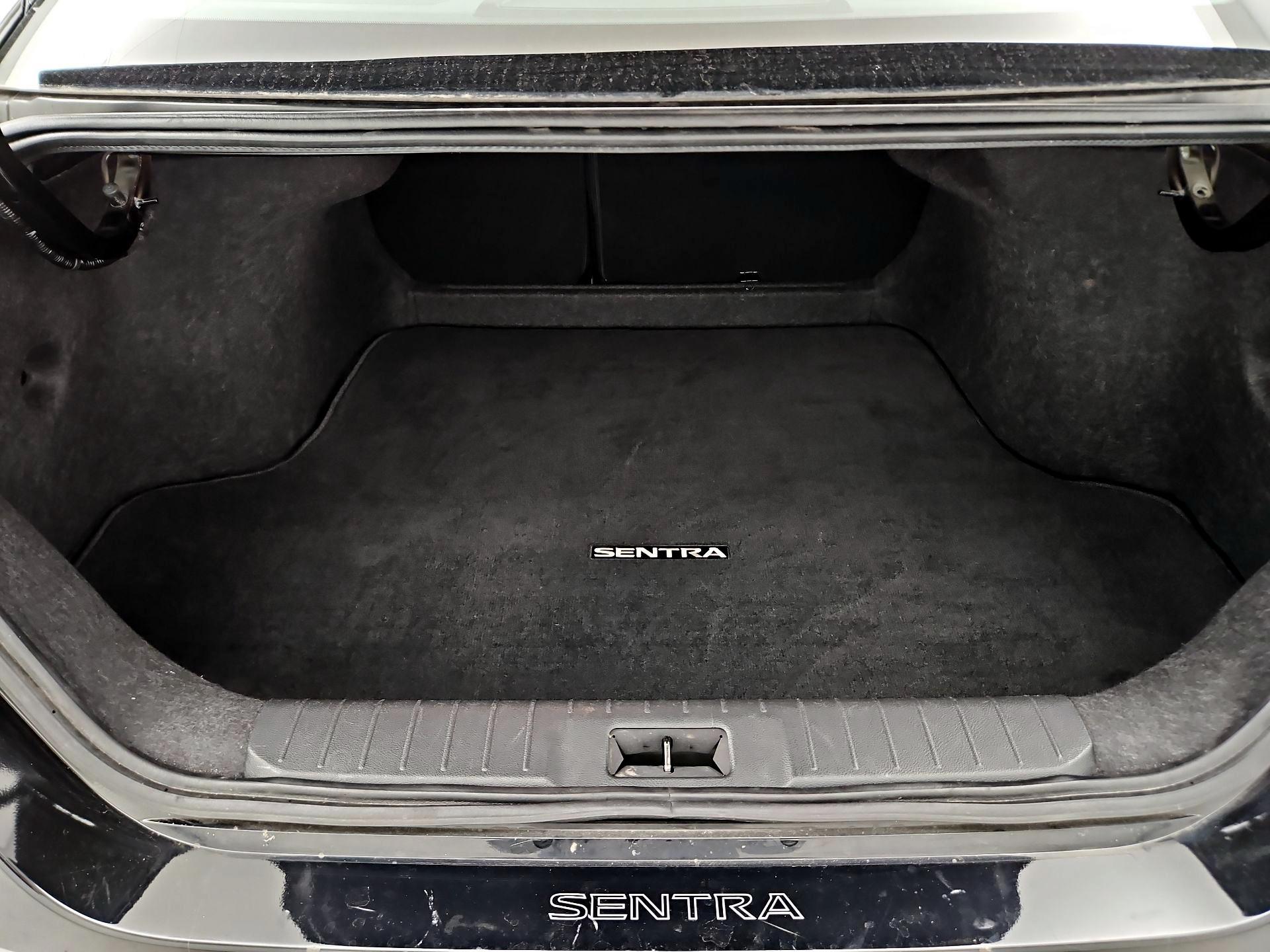 Thumbnail: 2023 Nissan Sentra - 20