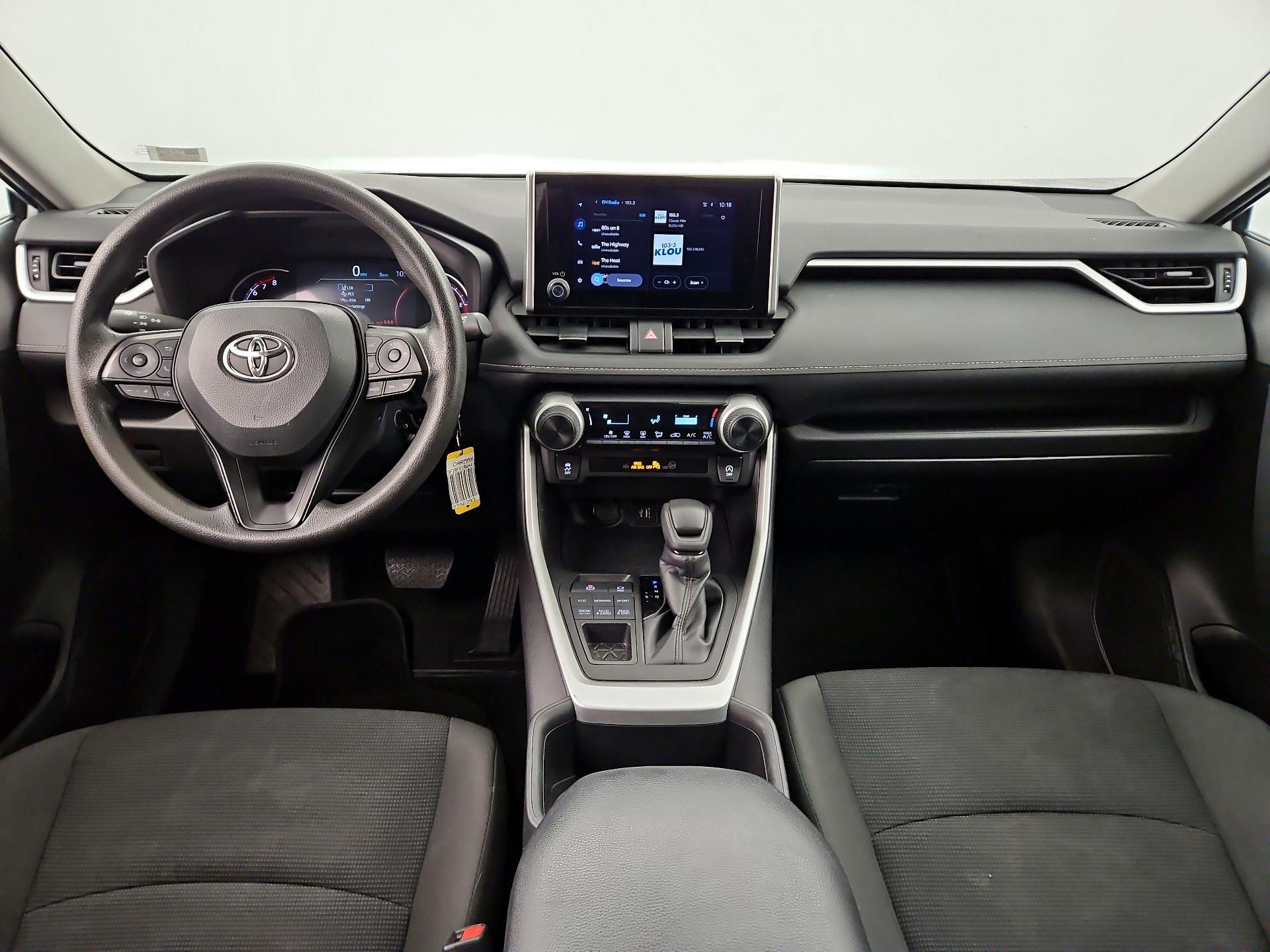 Thumbnail: 2024 Toyota RAV4 - 9