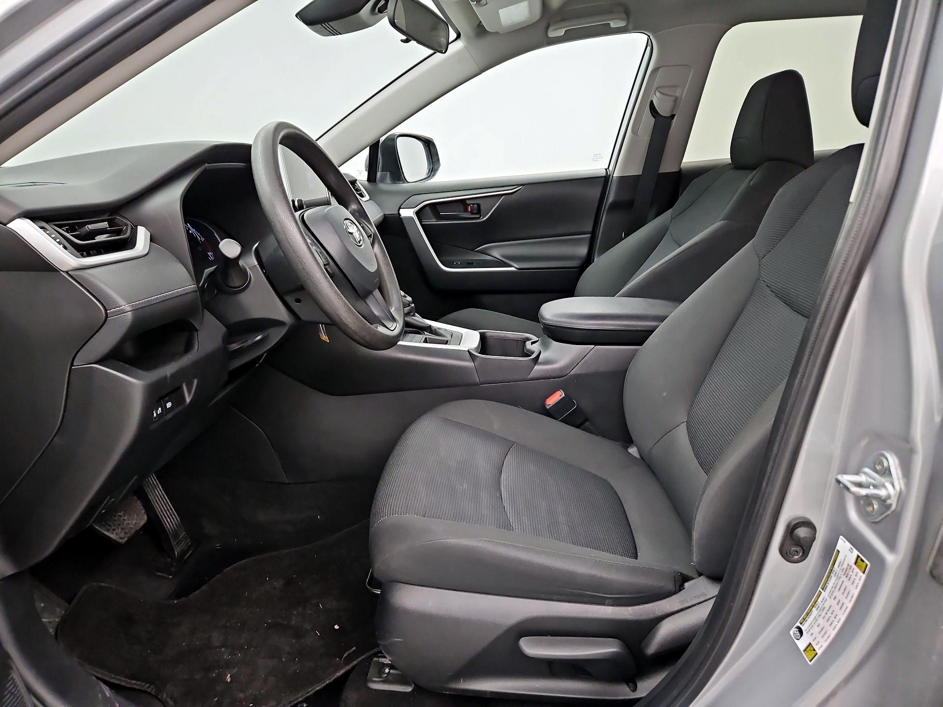 Thumbnail: 2024 Toyota RAV4 - 11