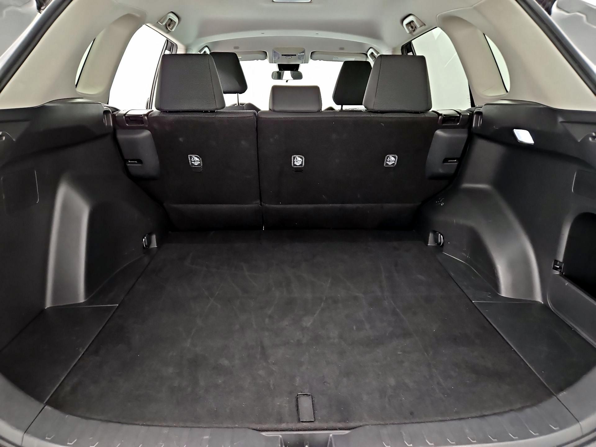 Thumbnail: 2024 Toyota RAV4 - 20