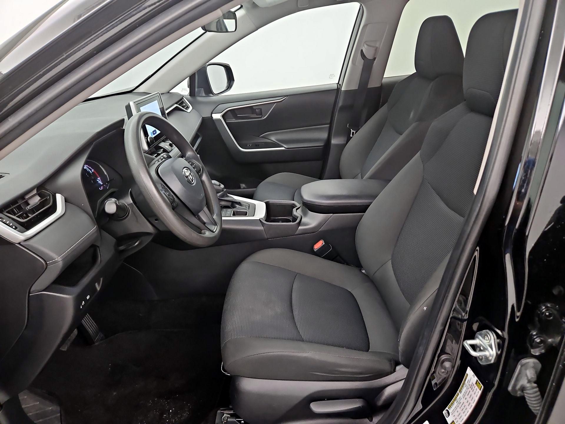 Thumbnail: 2024 Toyota RAV4 - 11