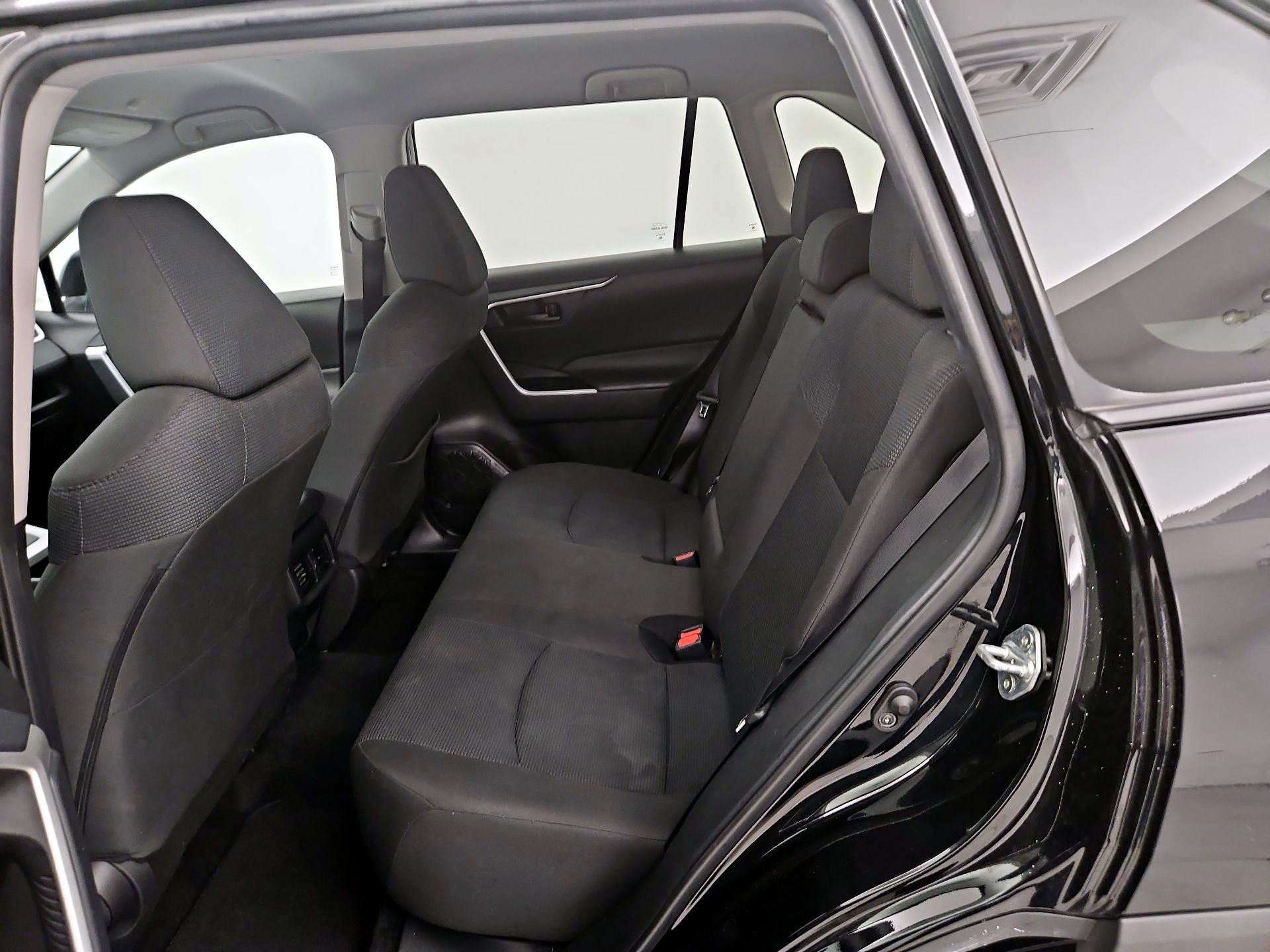 Thumbnail: 2024 Toyota RAV4 - 19