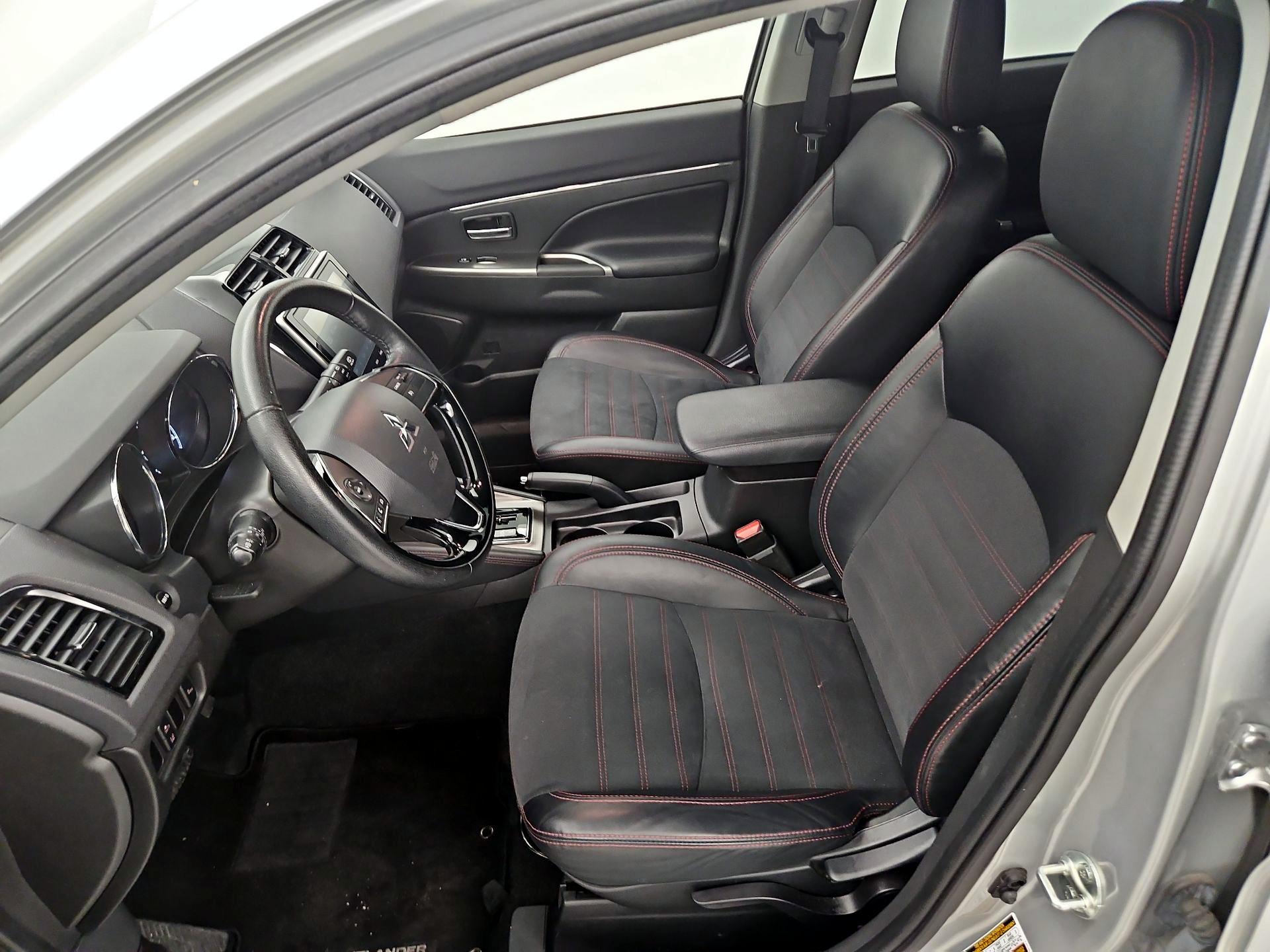 Thumbnail: 2024 Mitsubishi Outlander Sport - 11