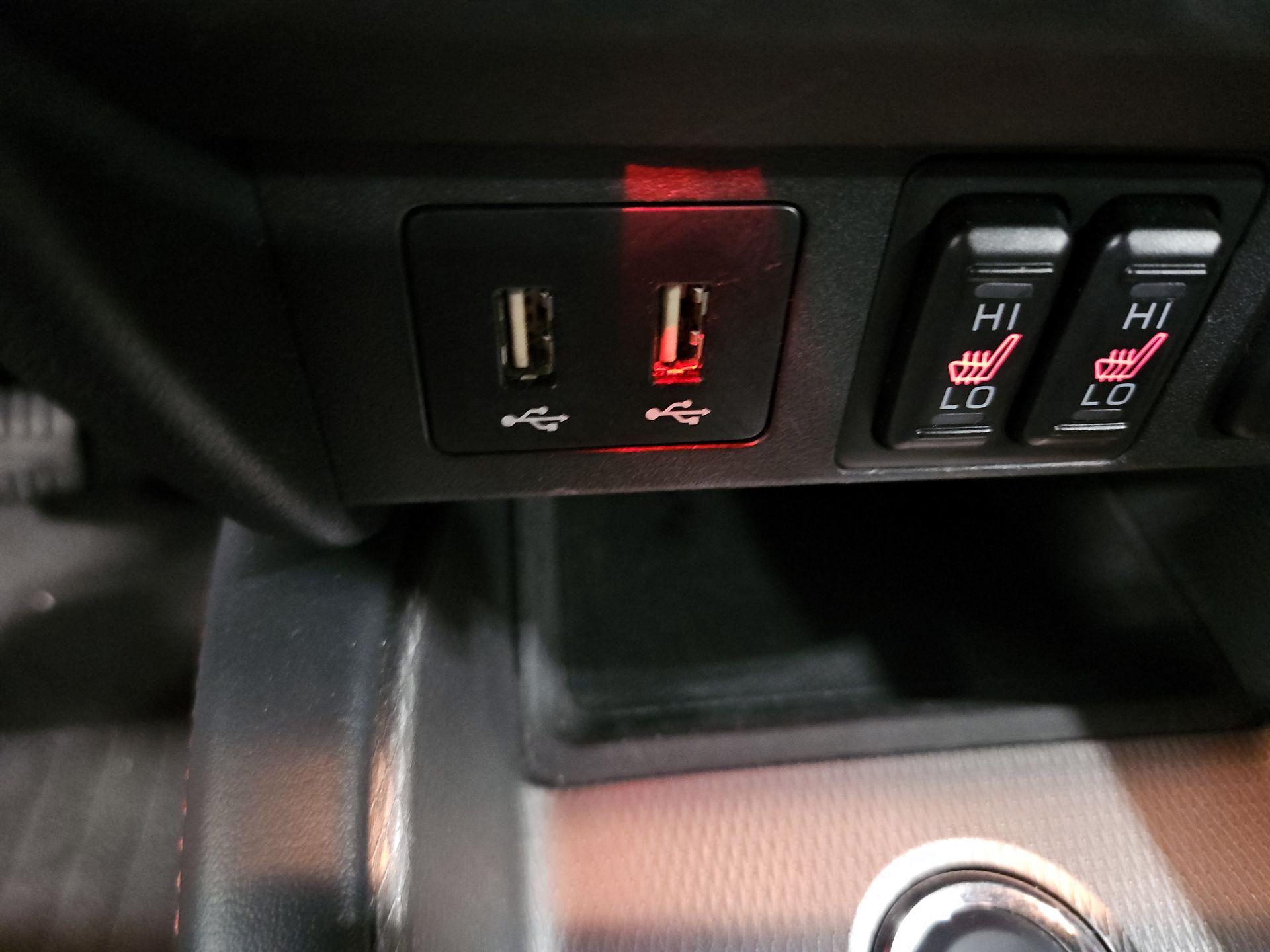 Thumbnail: 2024 Mitsubishi Outlander Sport - 18