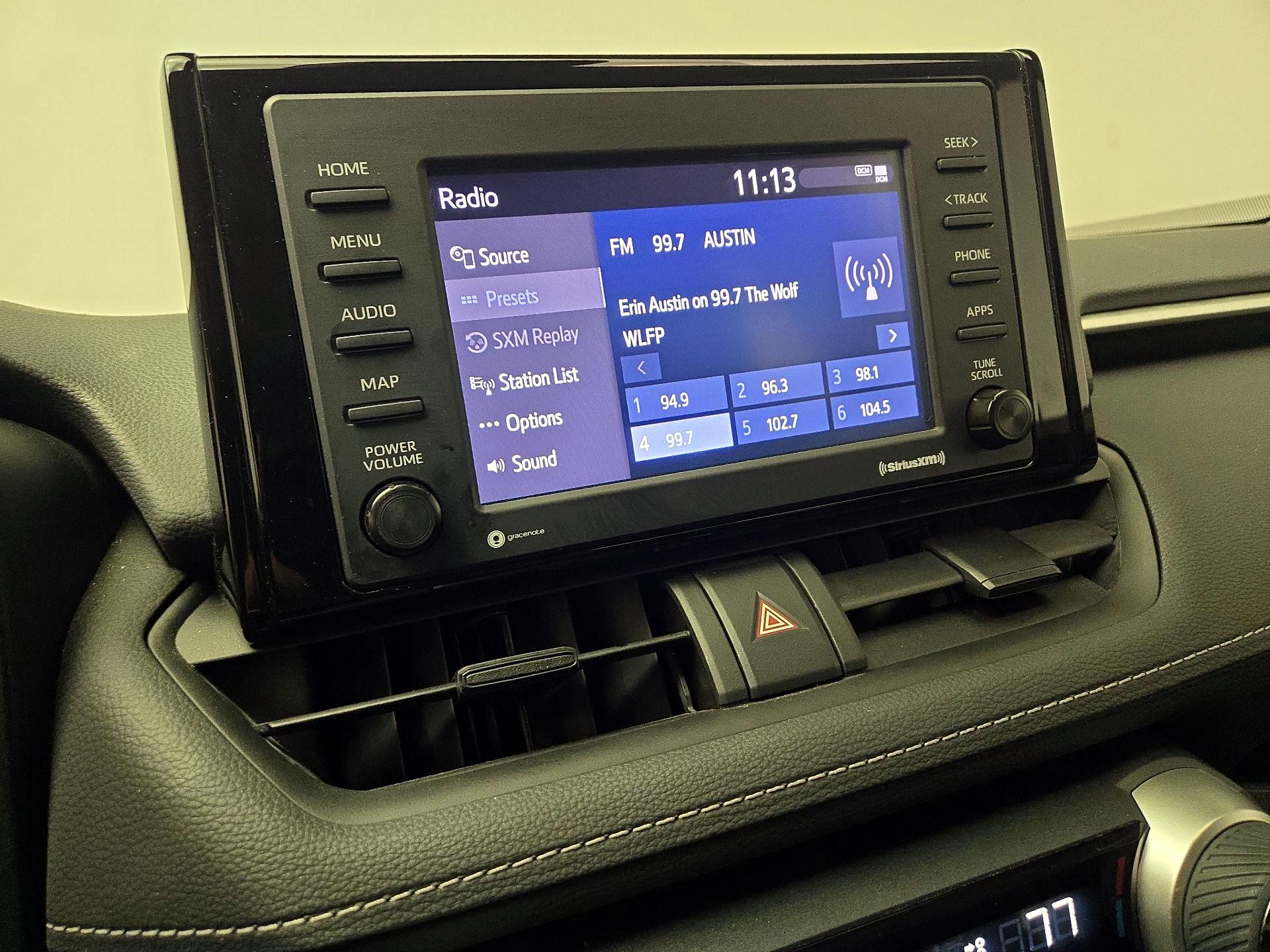 Thumbnail: 2022 Toyota RAV4 - 15