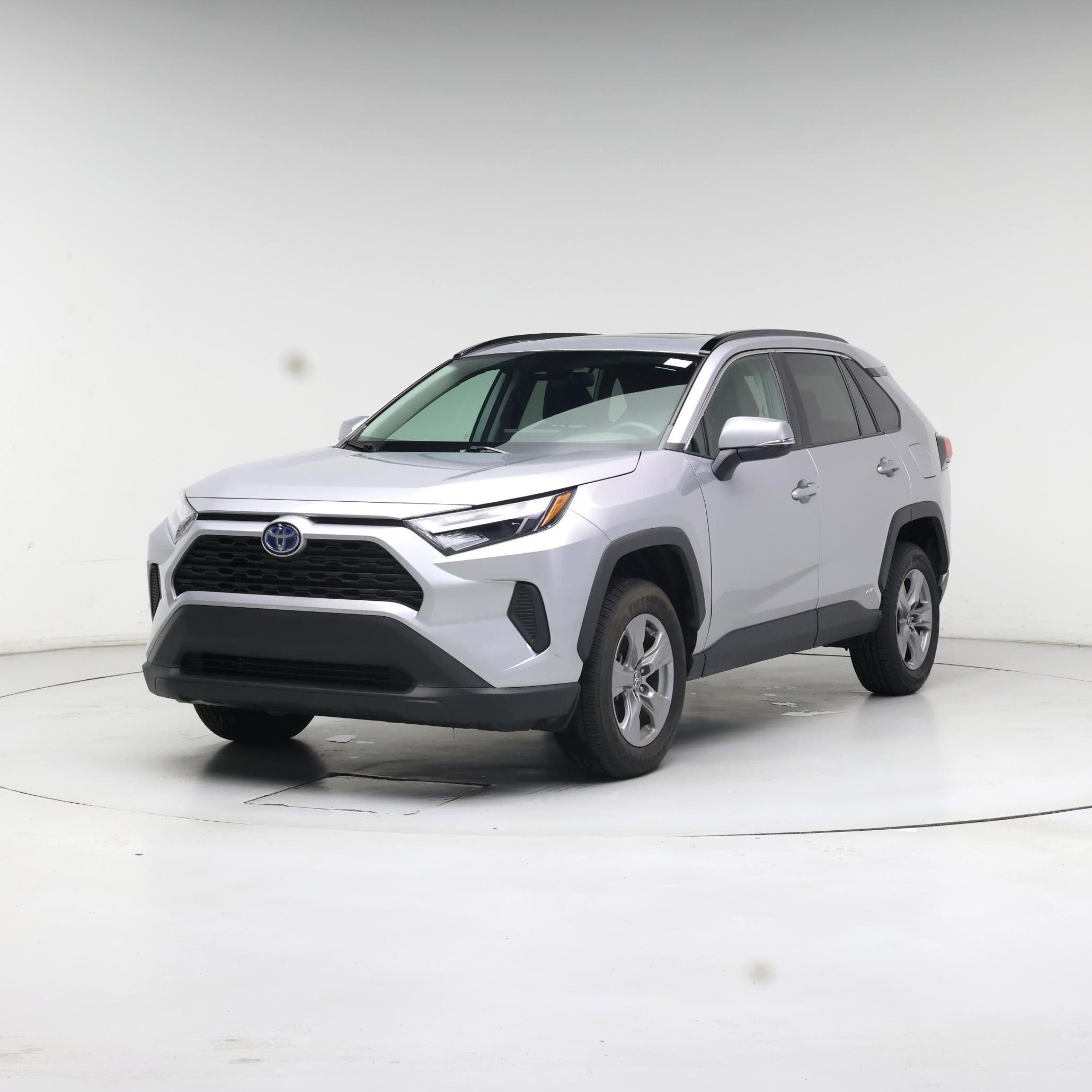 Thumbnail: 2022 Toyota RAV4 - 4