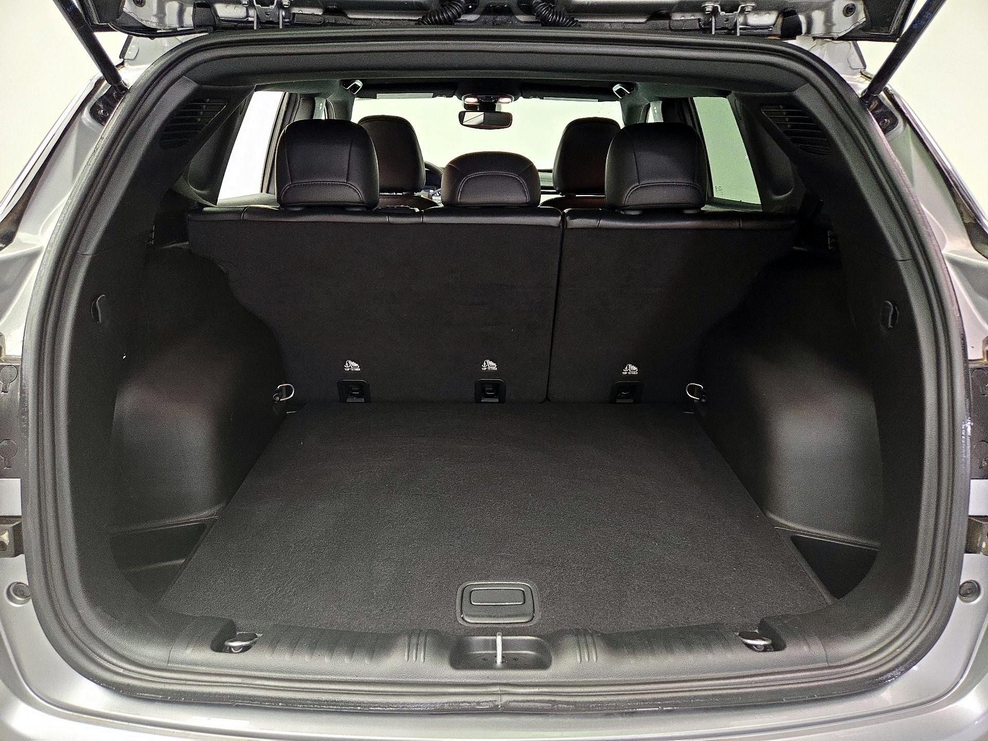 Thumbnail: 2023 Jeep Compass - 20