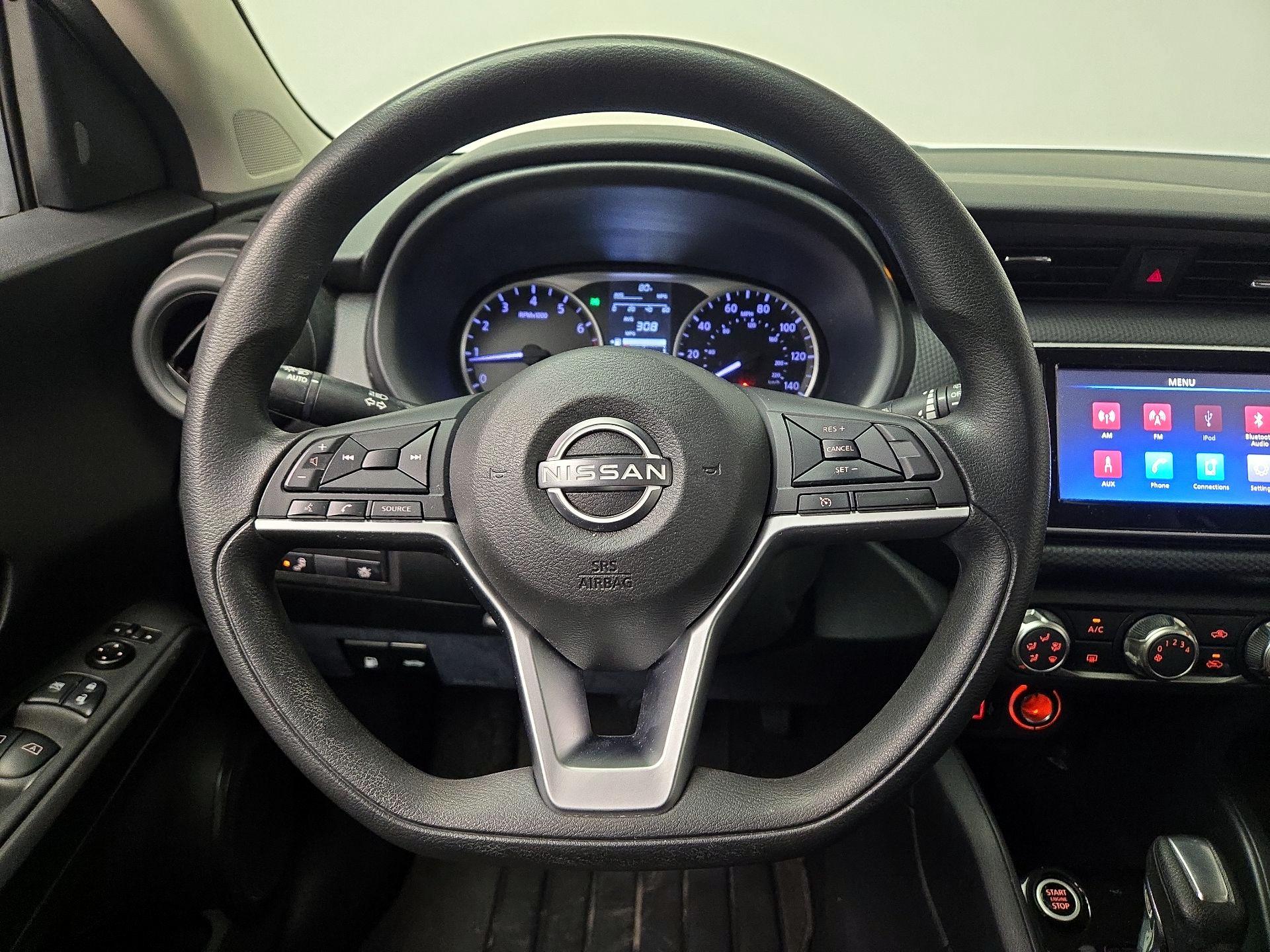 Thumbnail: 2022 Nissan Kicks - 10