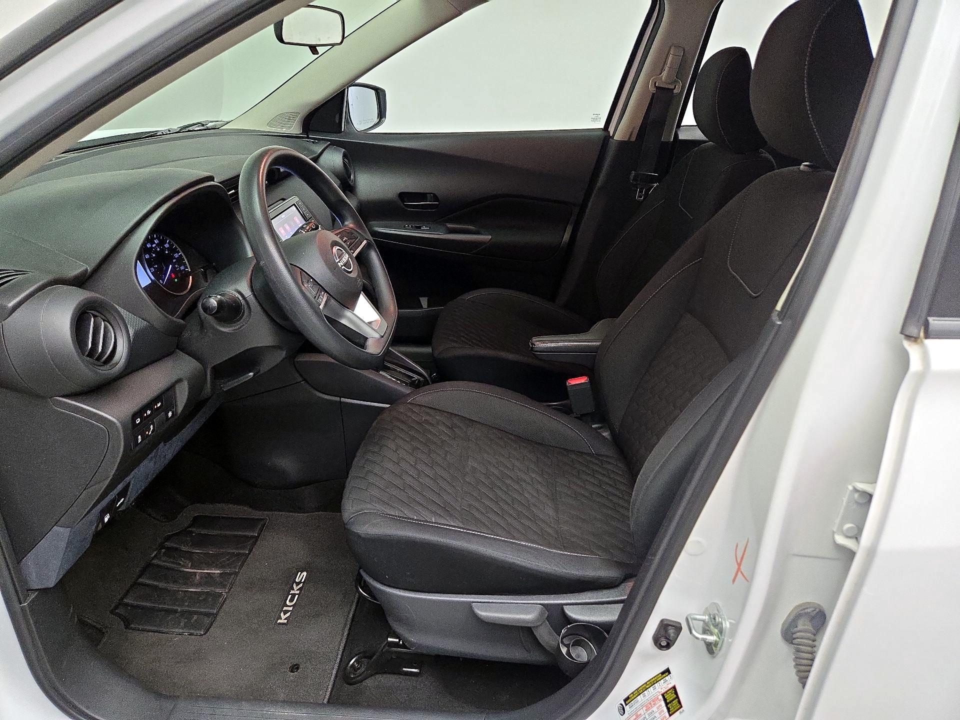 Thumbnail: 2022 Nissan Kicks - 11