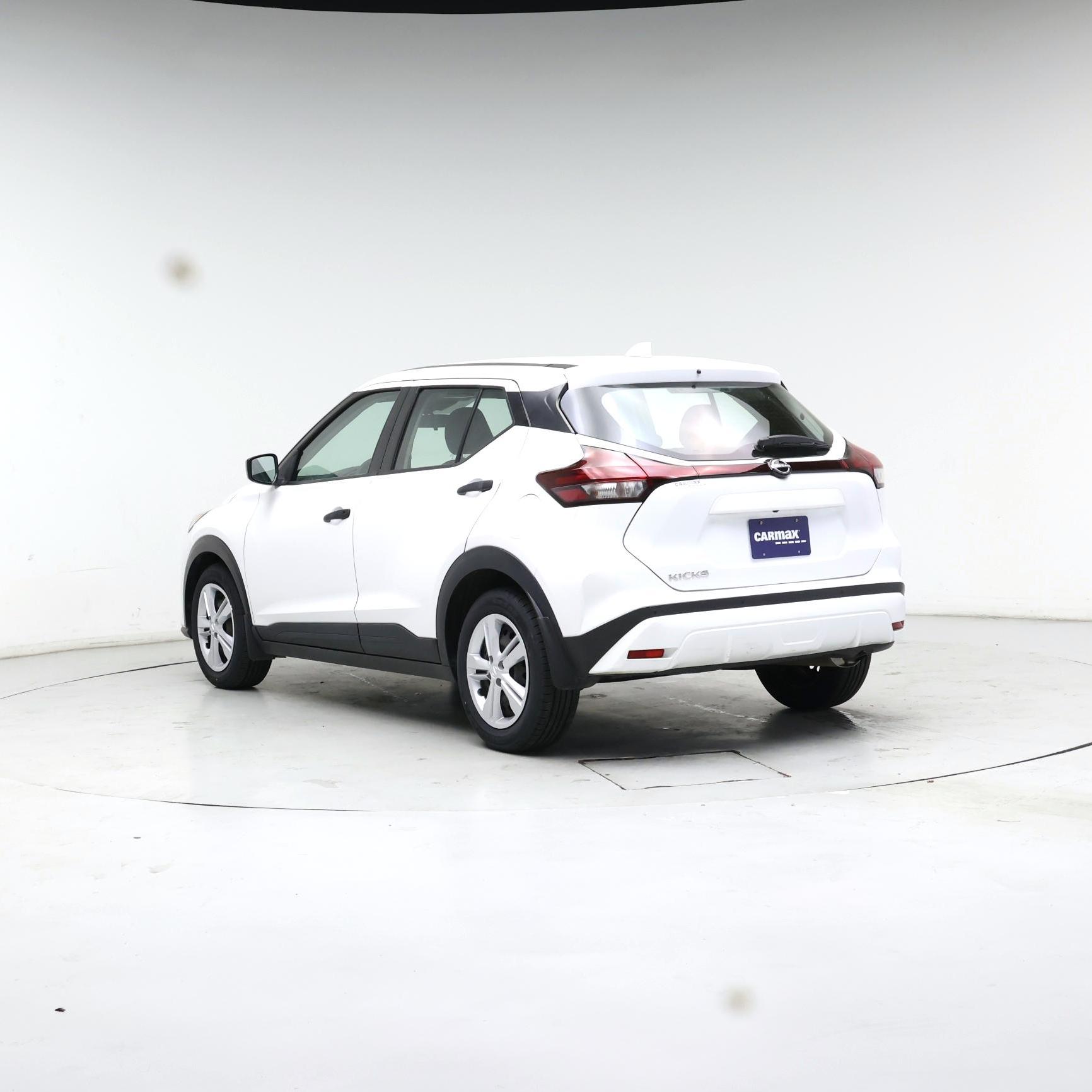 Thumbnail: 2022 Nissan Kicks - 2