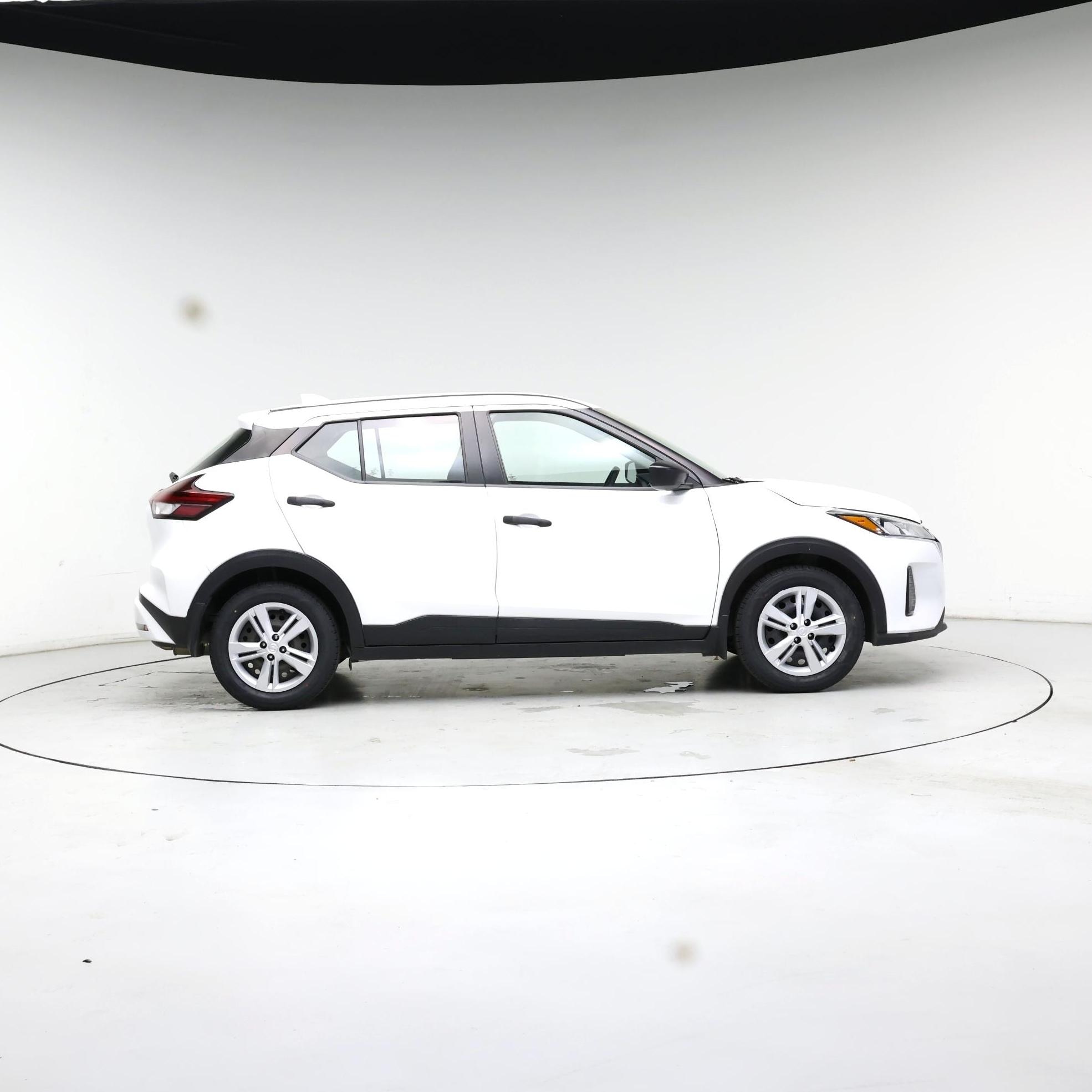 Thumbnail: 2022 Nissan Kicks - 7