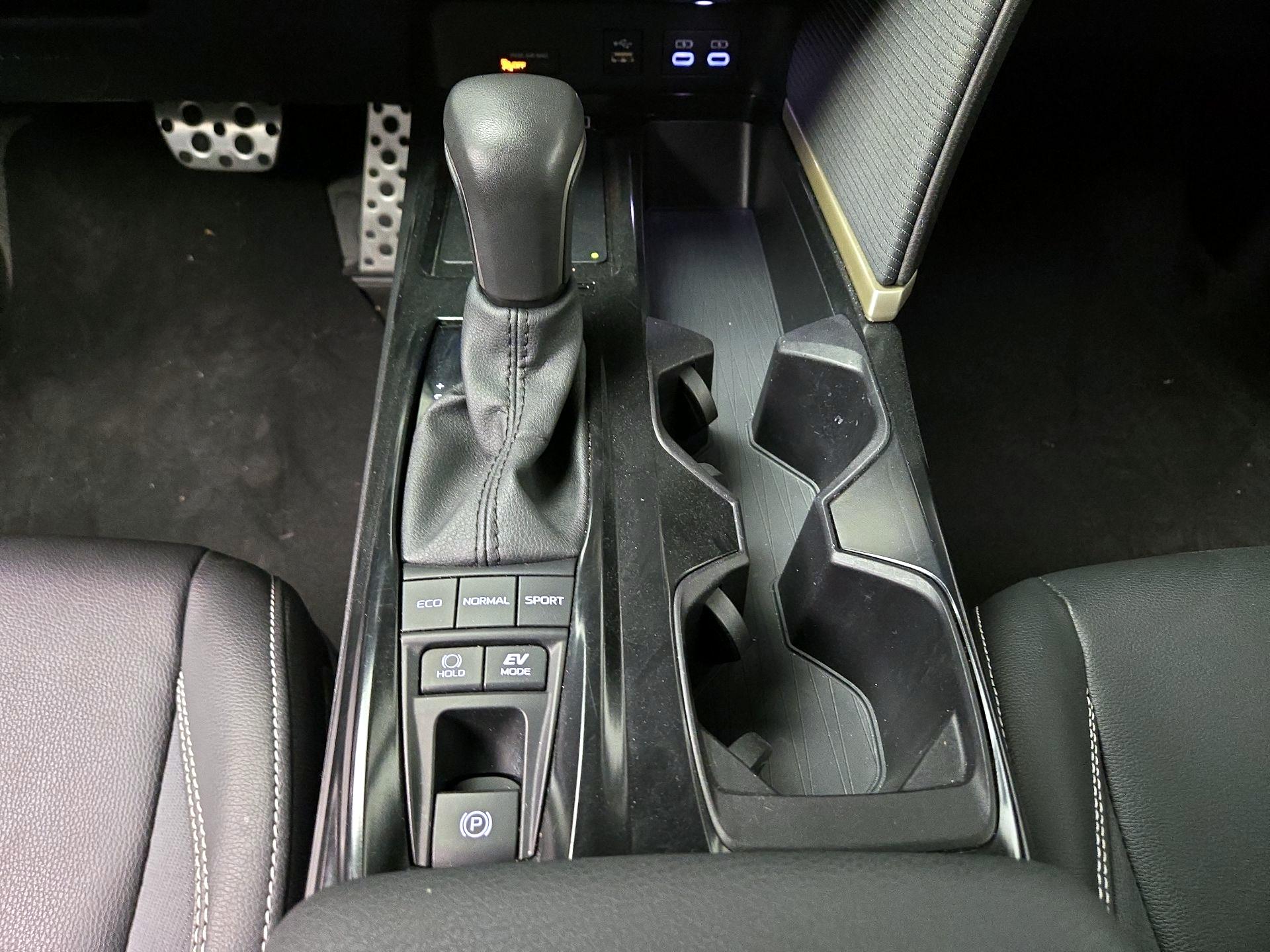 Thumbnail: 2025 Toyota Camry - 17