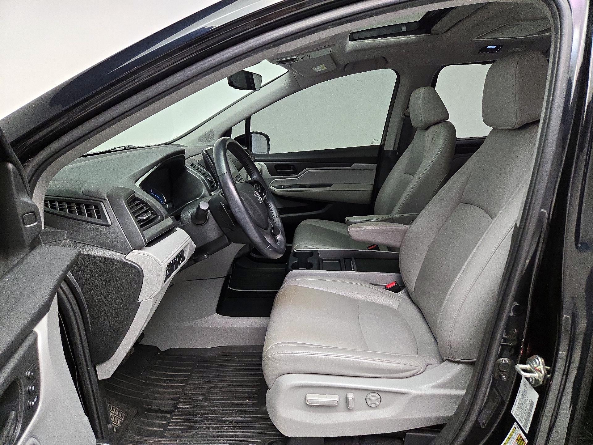 Thumbnail: 2020 Honda Odyssey - 11