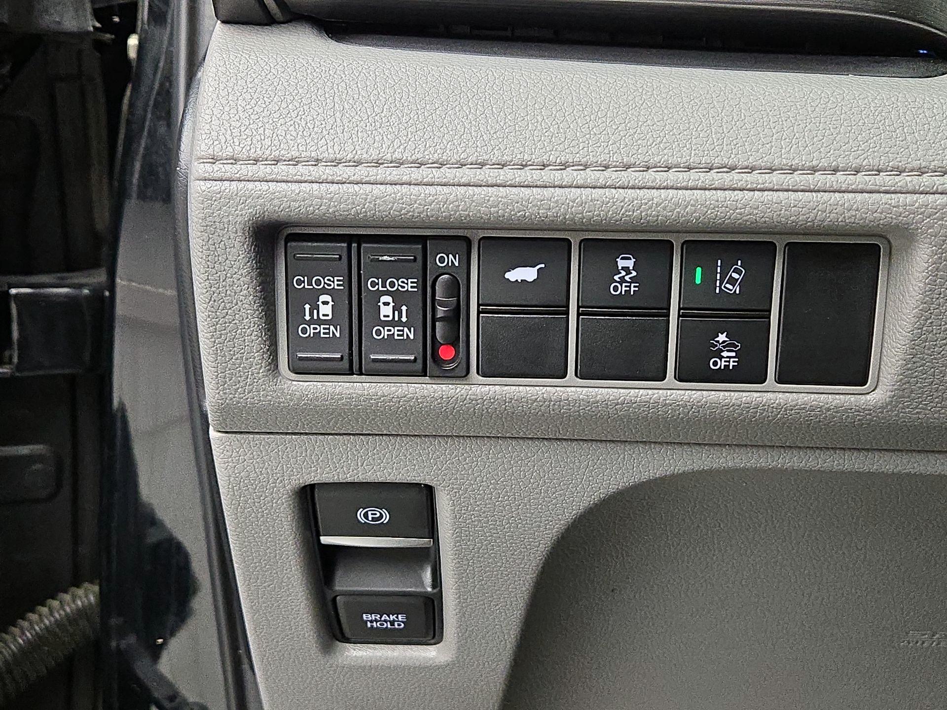 Thumbnail: 2020 Honda Odyssey - 13