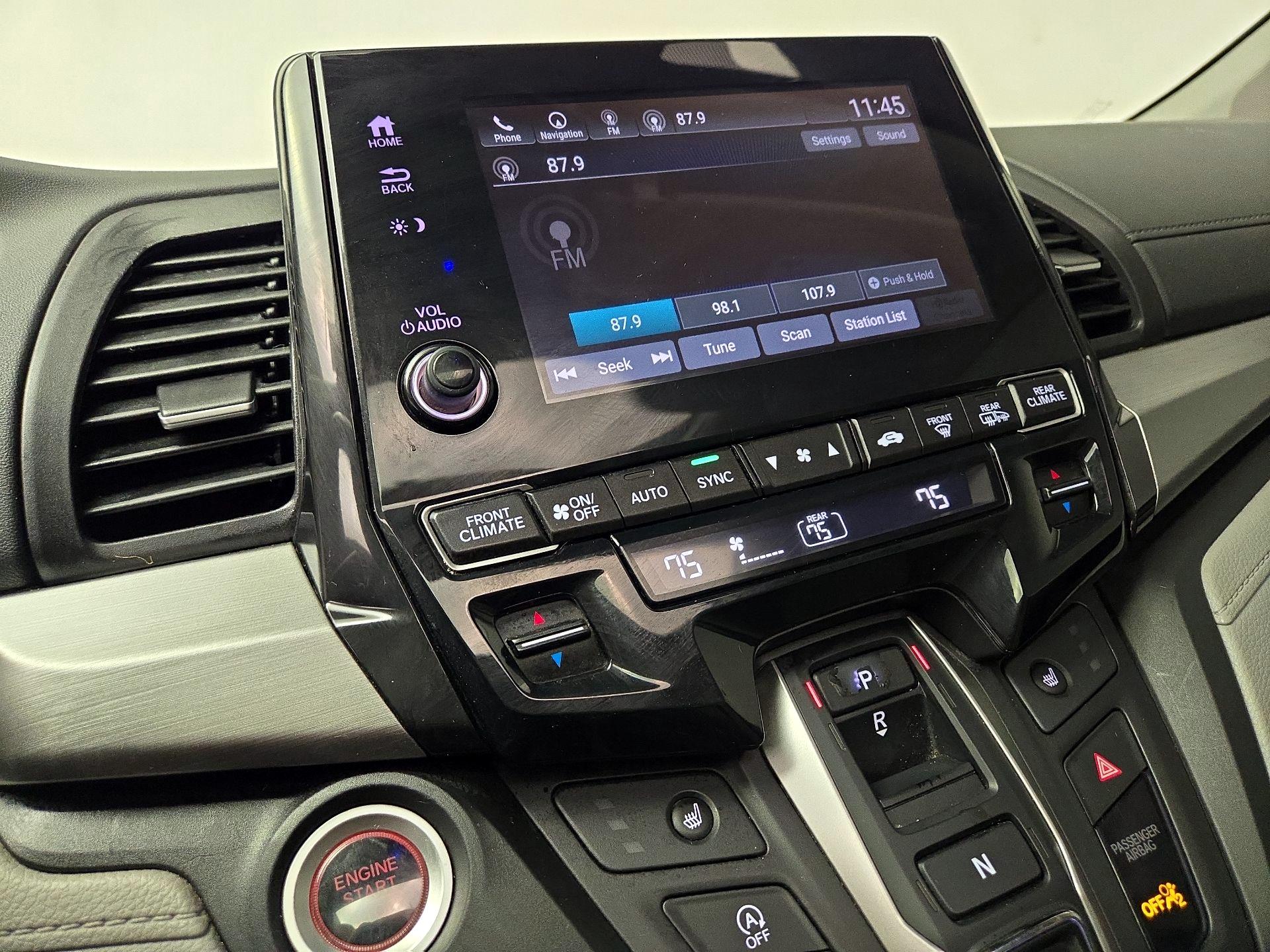 Thumbnail: 2020 Honda Odyssey - 16