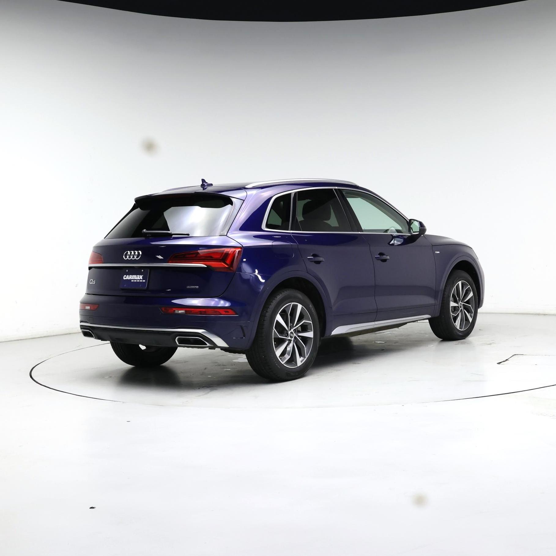 Thumbnail: 2023 Audi Q5 - 8