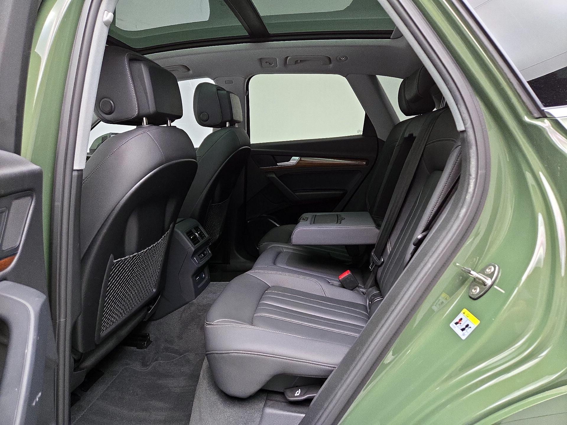 Thumbnail: 2023 Audi Q5 - 20