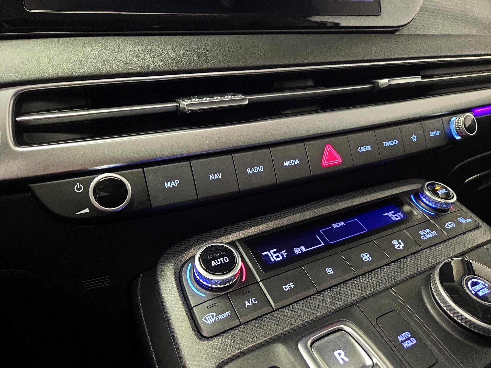 Thumbnail: 2024 Hyundai Palisade - 17