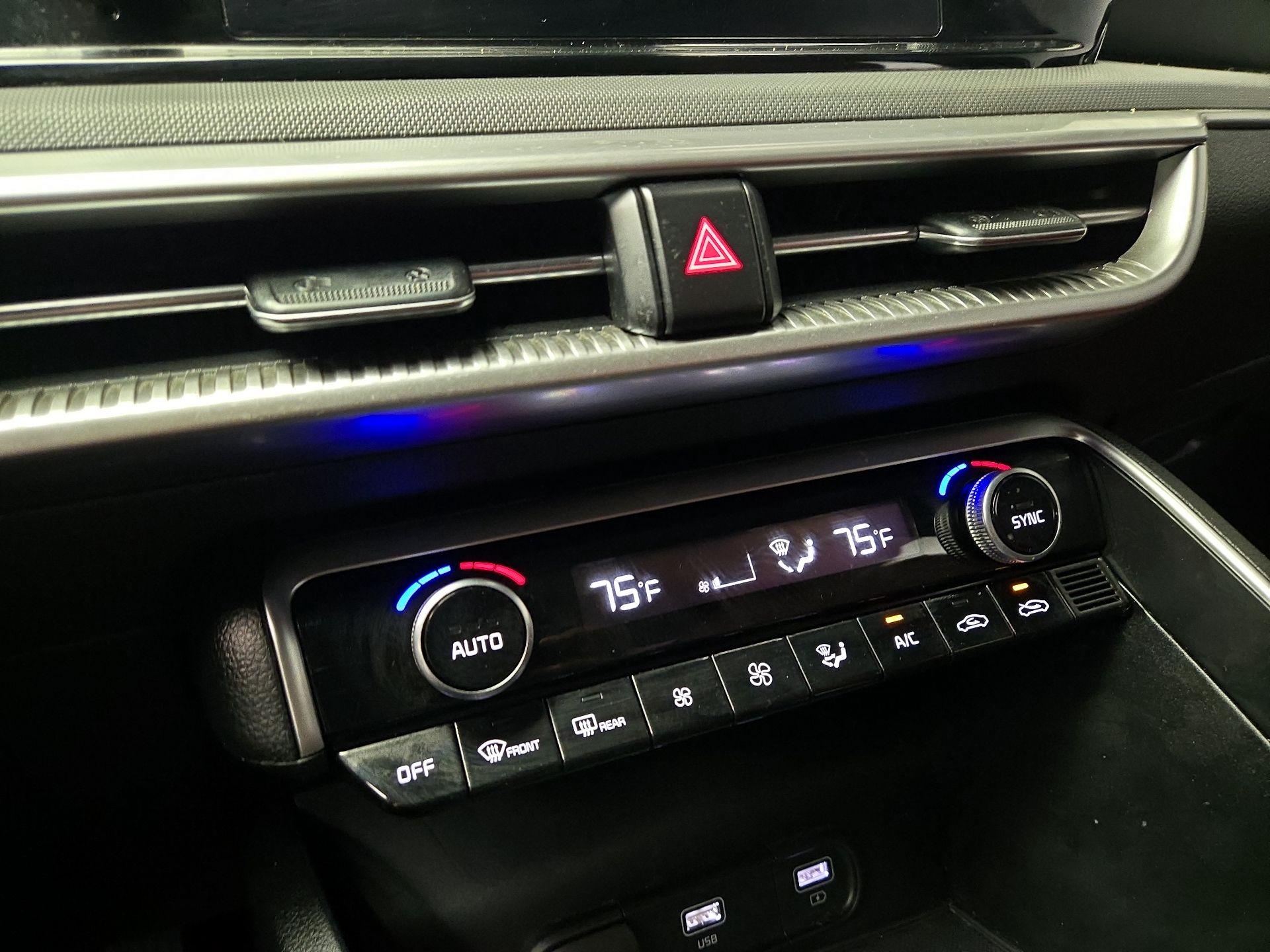 Thumbnail: 2021 Kia K5 - 16