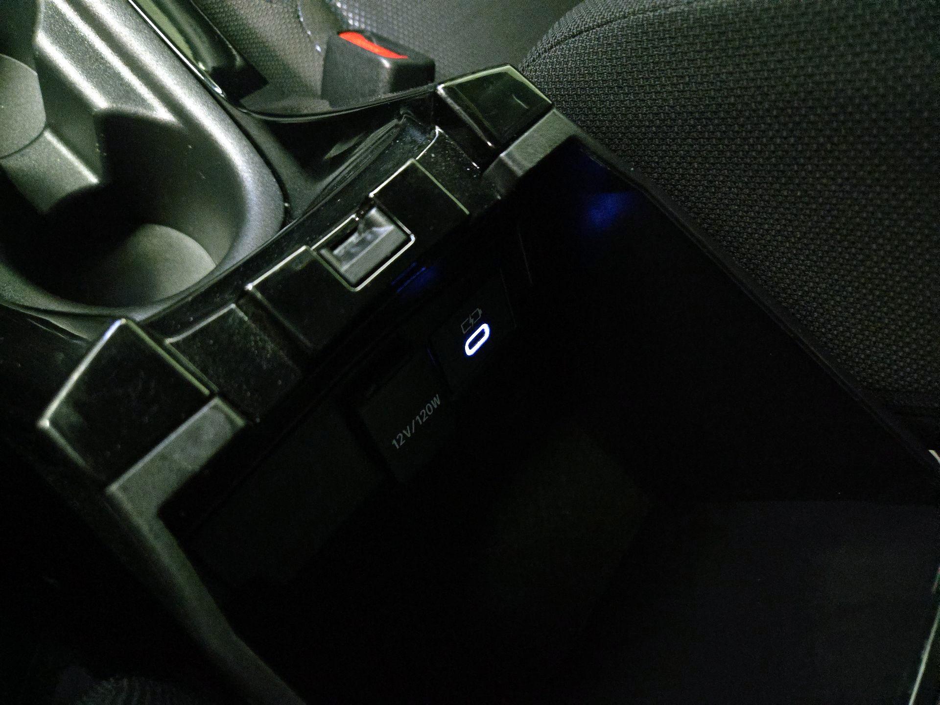 Thumbnail: 2022 Toyota Corolla - 18