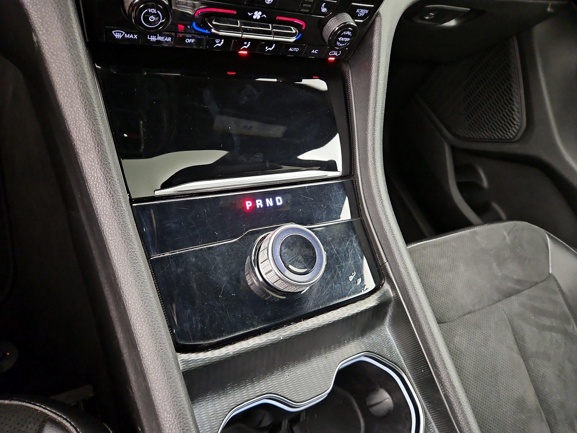 Thumbnail: 2024 Jeep Grand Cherokee - 17