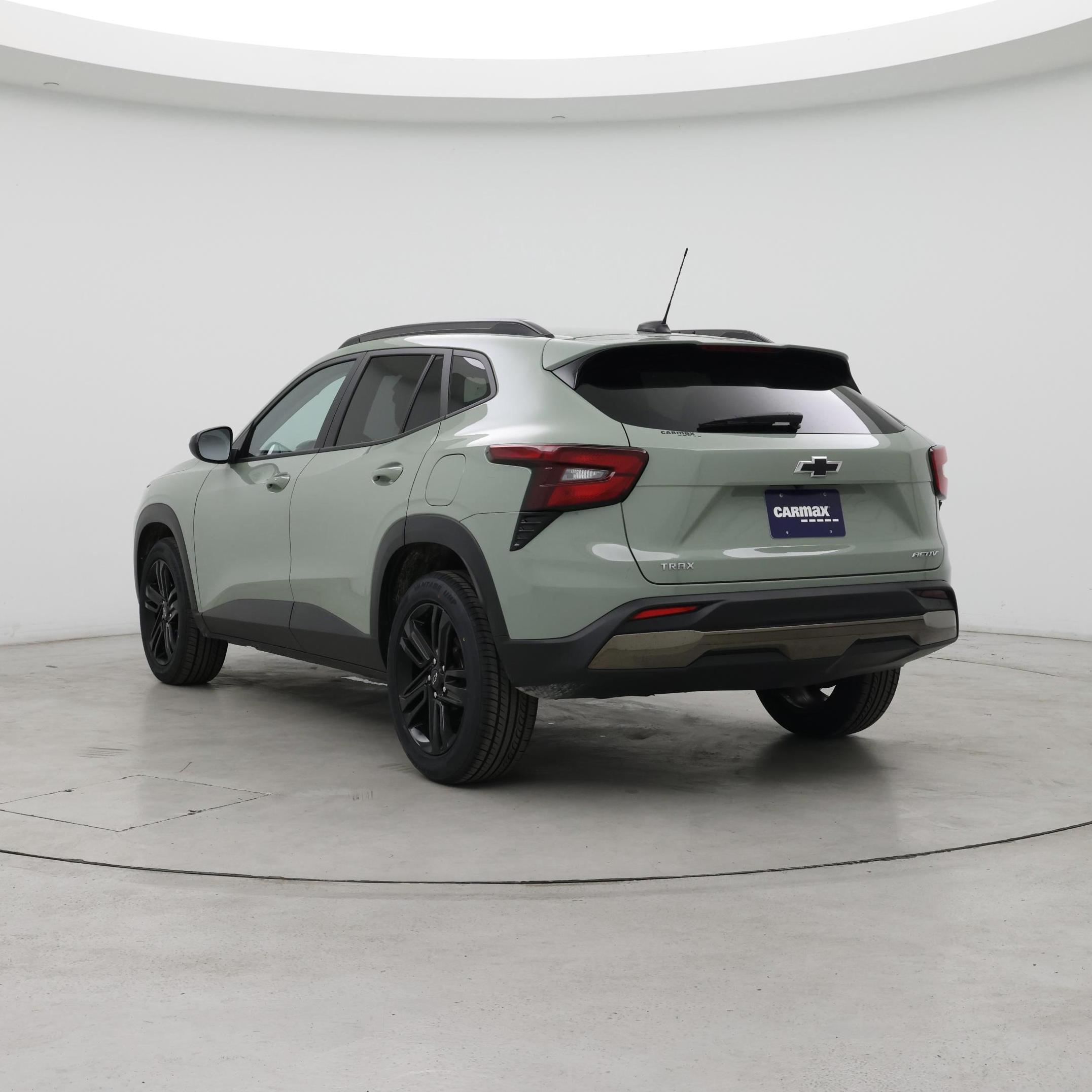 Thumbnail: 2025 Chevrolet Trax - 2