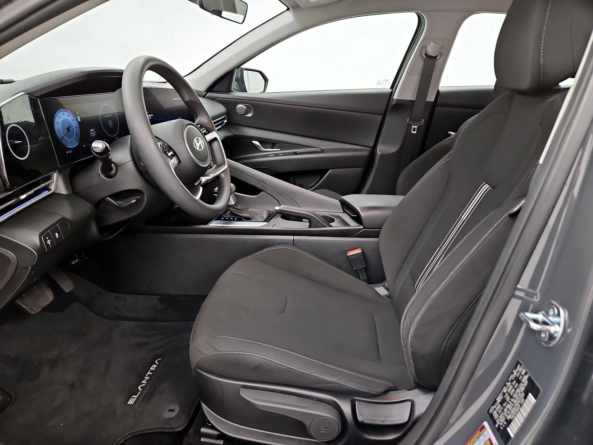 Thumbnail: 2024 Hyundai Elantra - 11