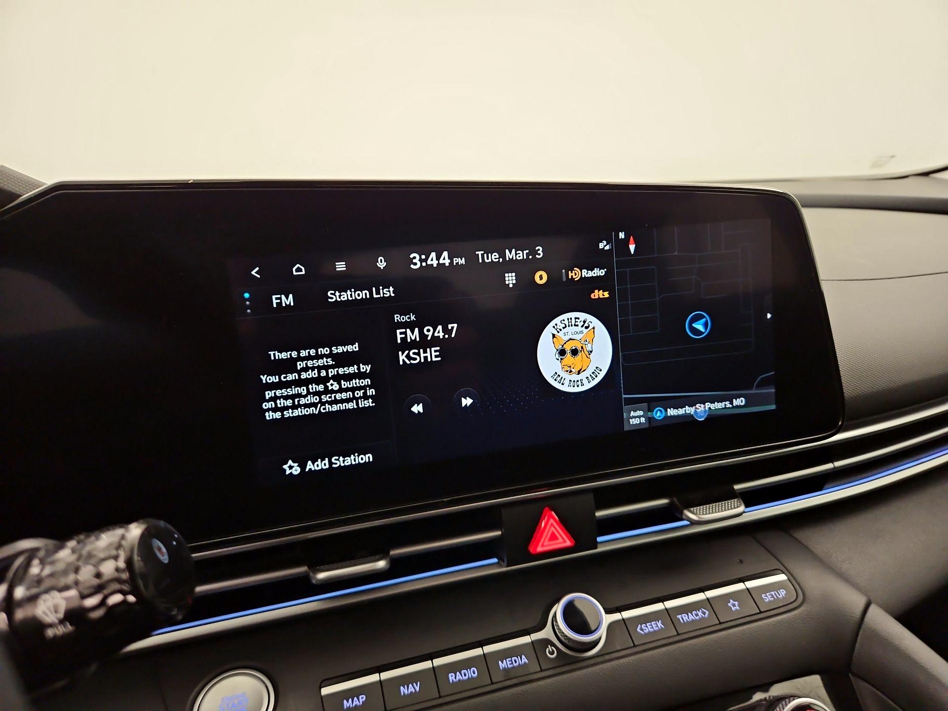 Thumbnail: 2024 Hyundai Elantra - 16