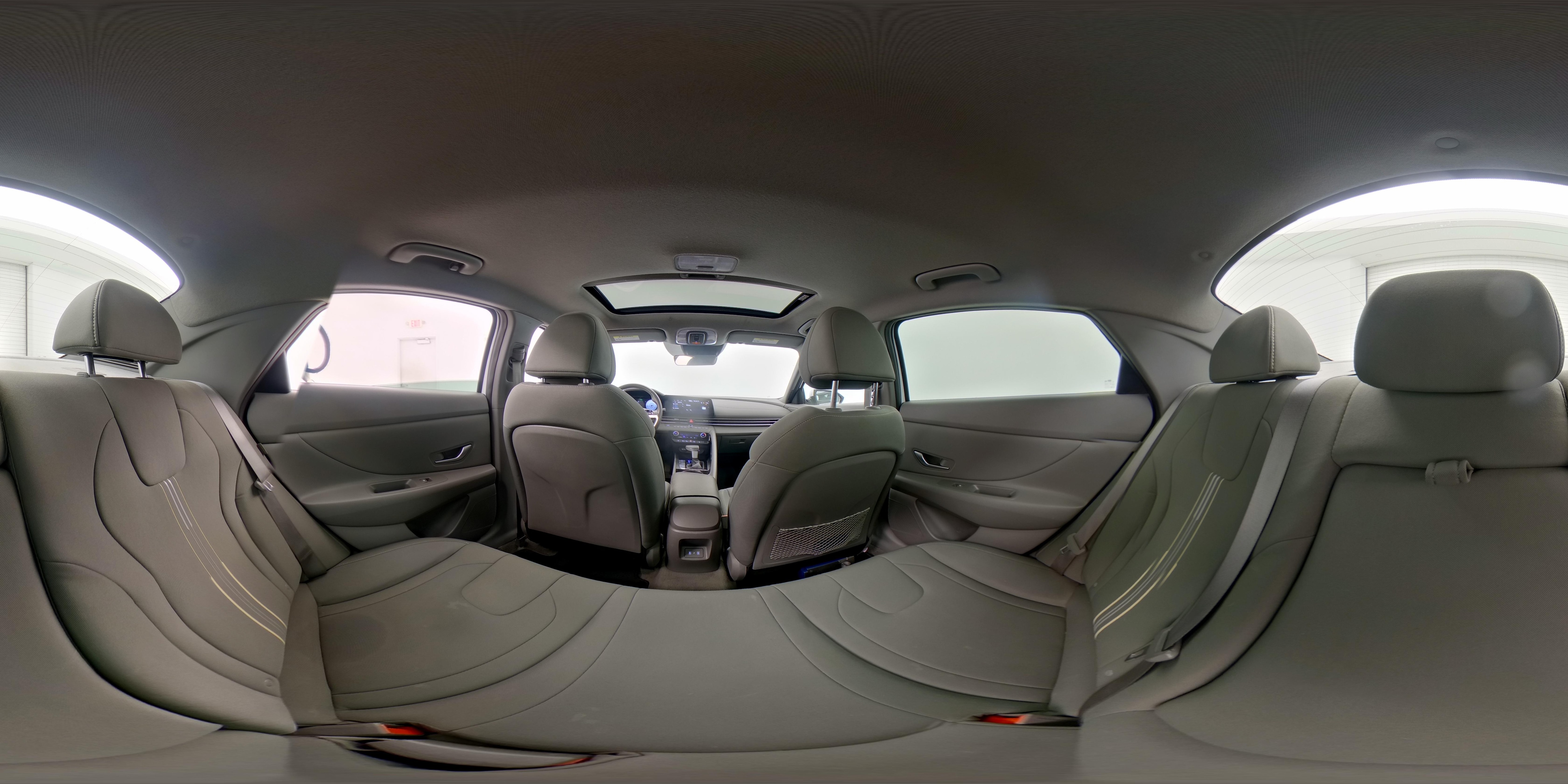 2025 Hyundai Elantra SEL - Photo 27