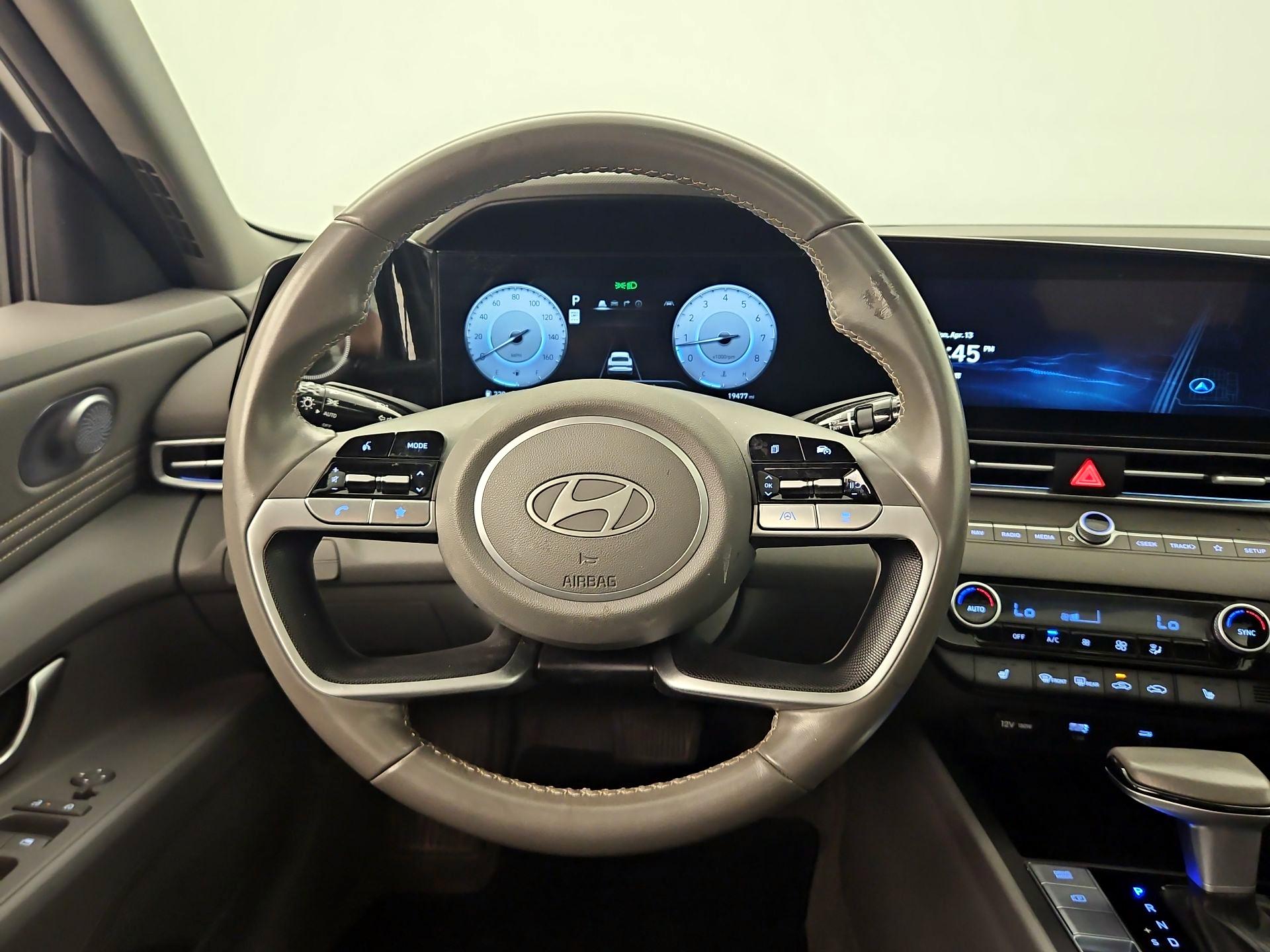 Thumbnail: 2025 Hyundai Elantra - 10