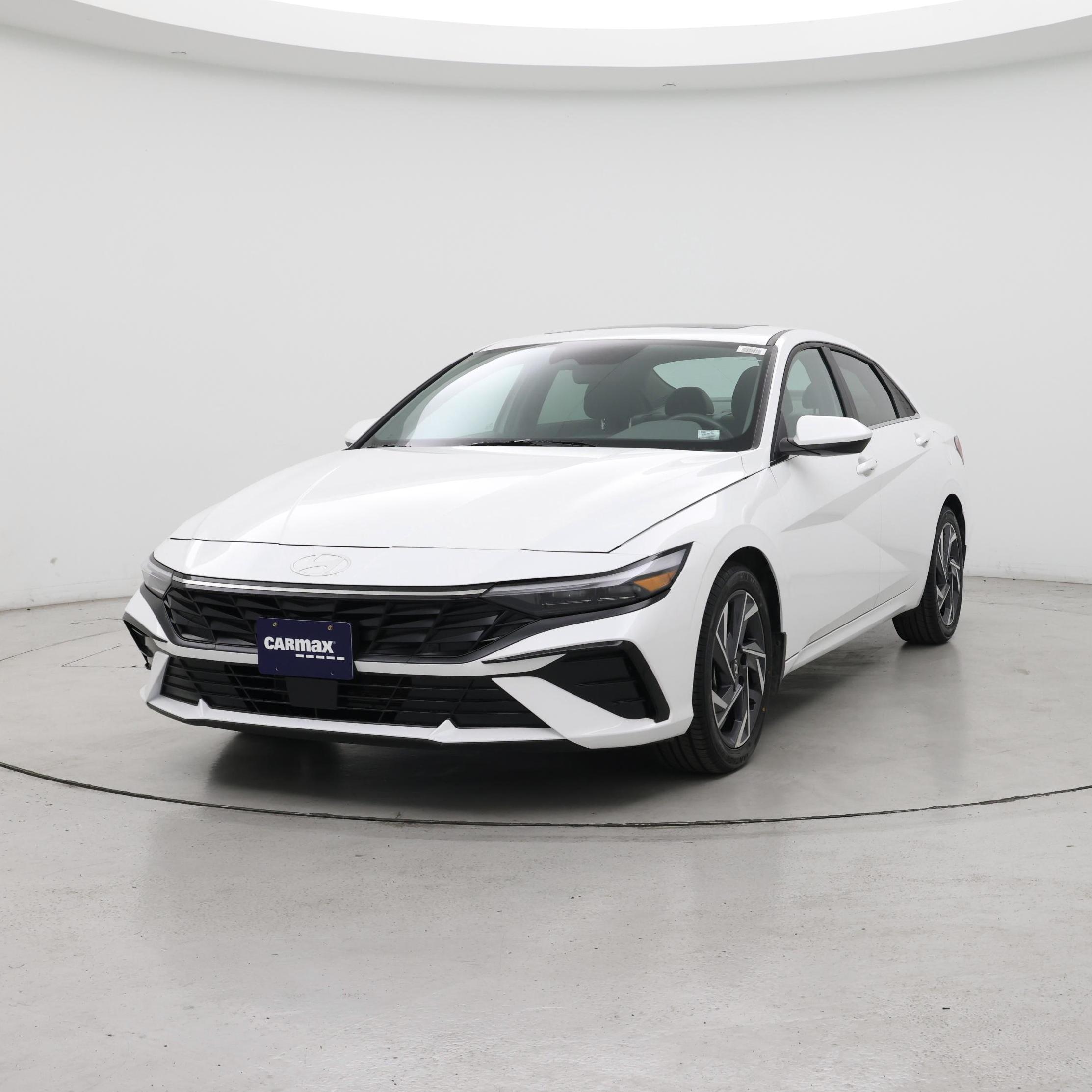 Thumbnail: 2025 Hyundai Elantra - 4