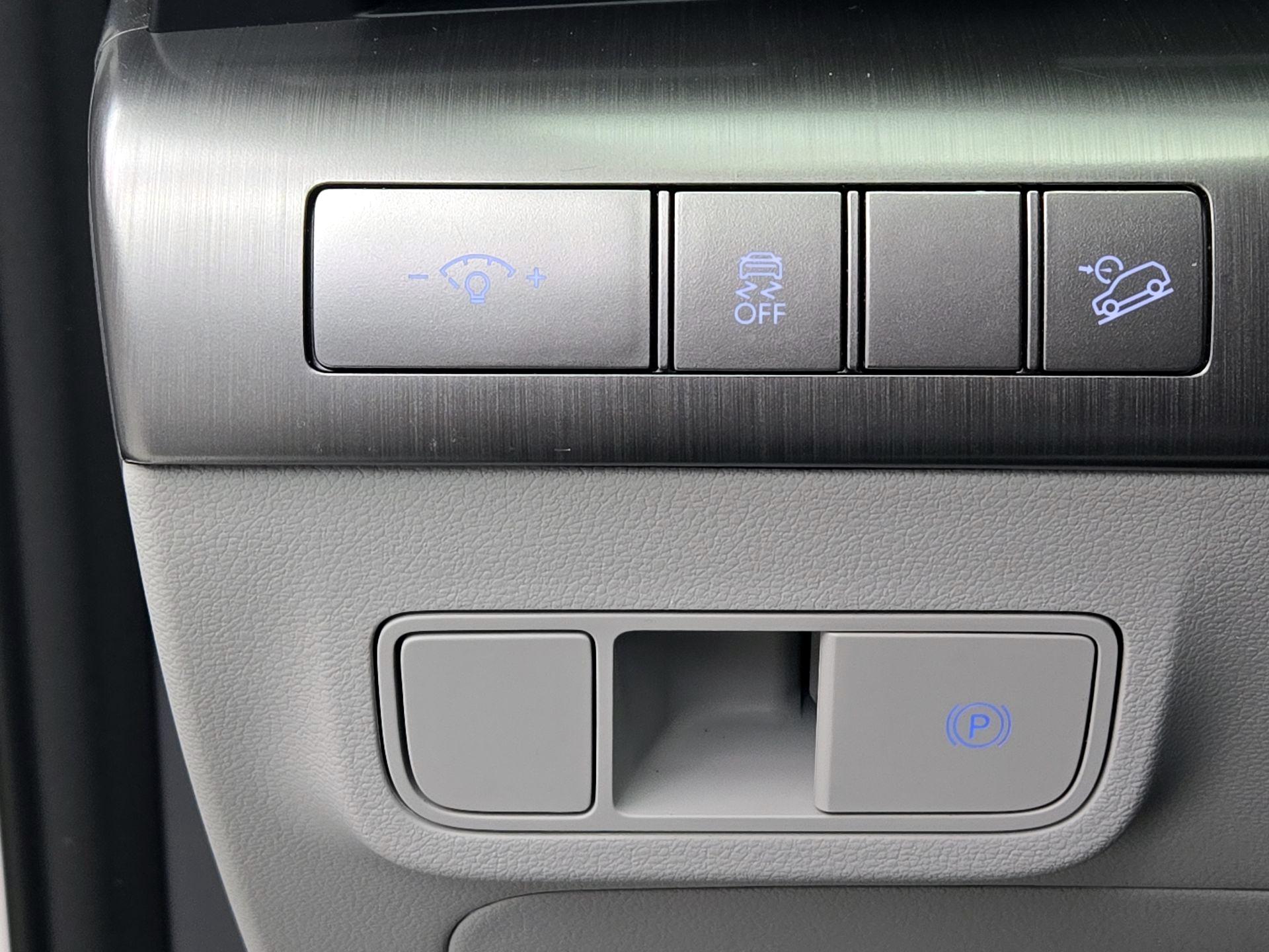 Thumbnail: 2025 Hyundai Kona - 13