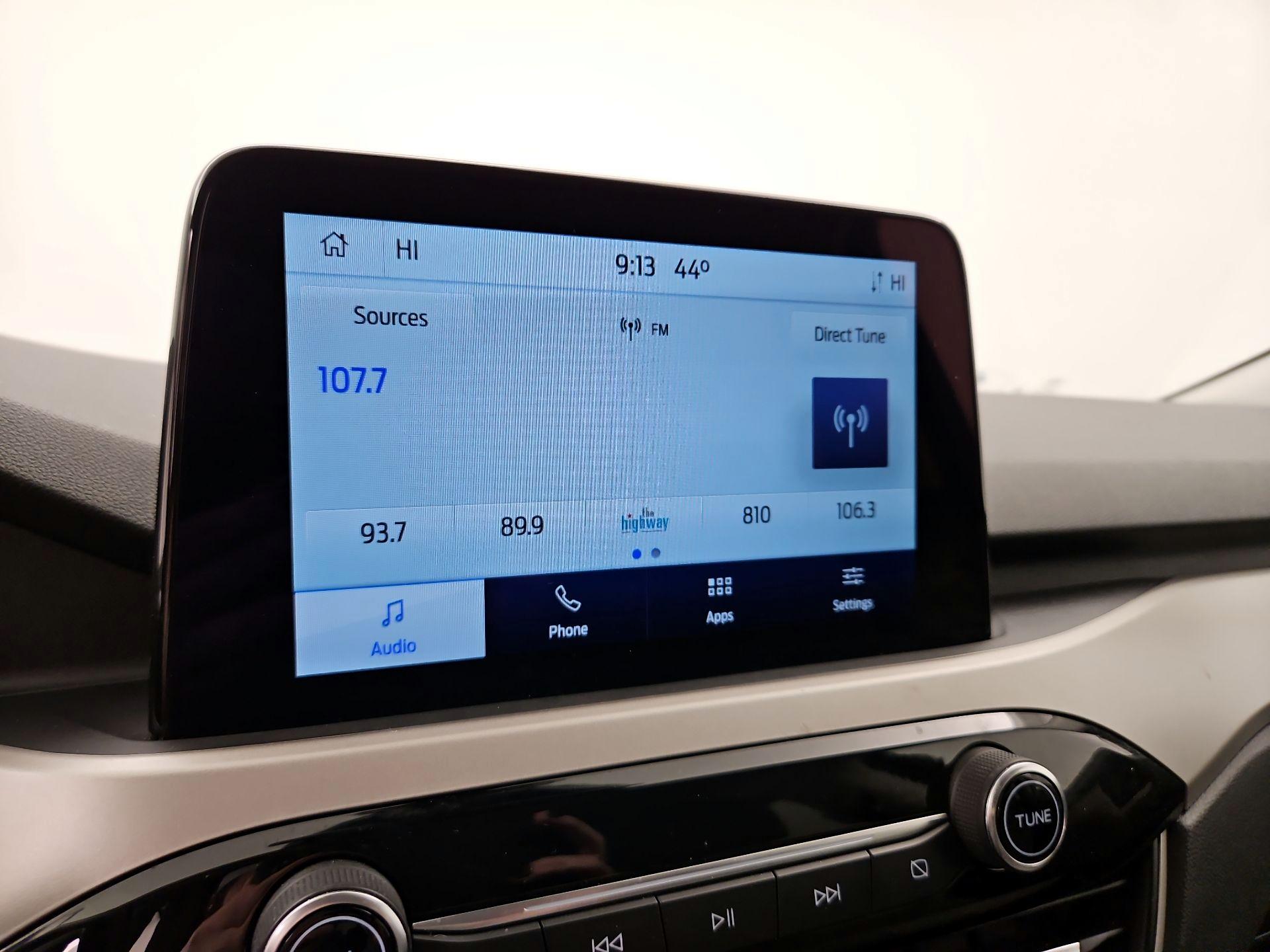 Thumbnail: 2022 Ford Escape - 15