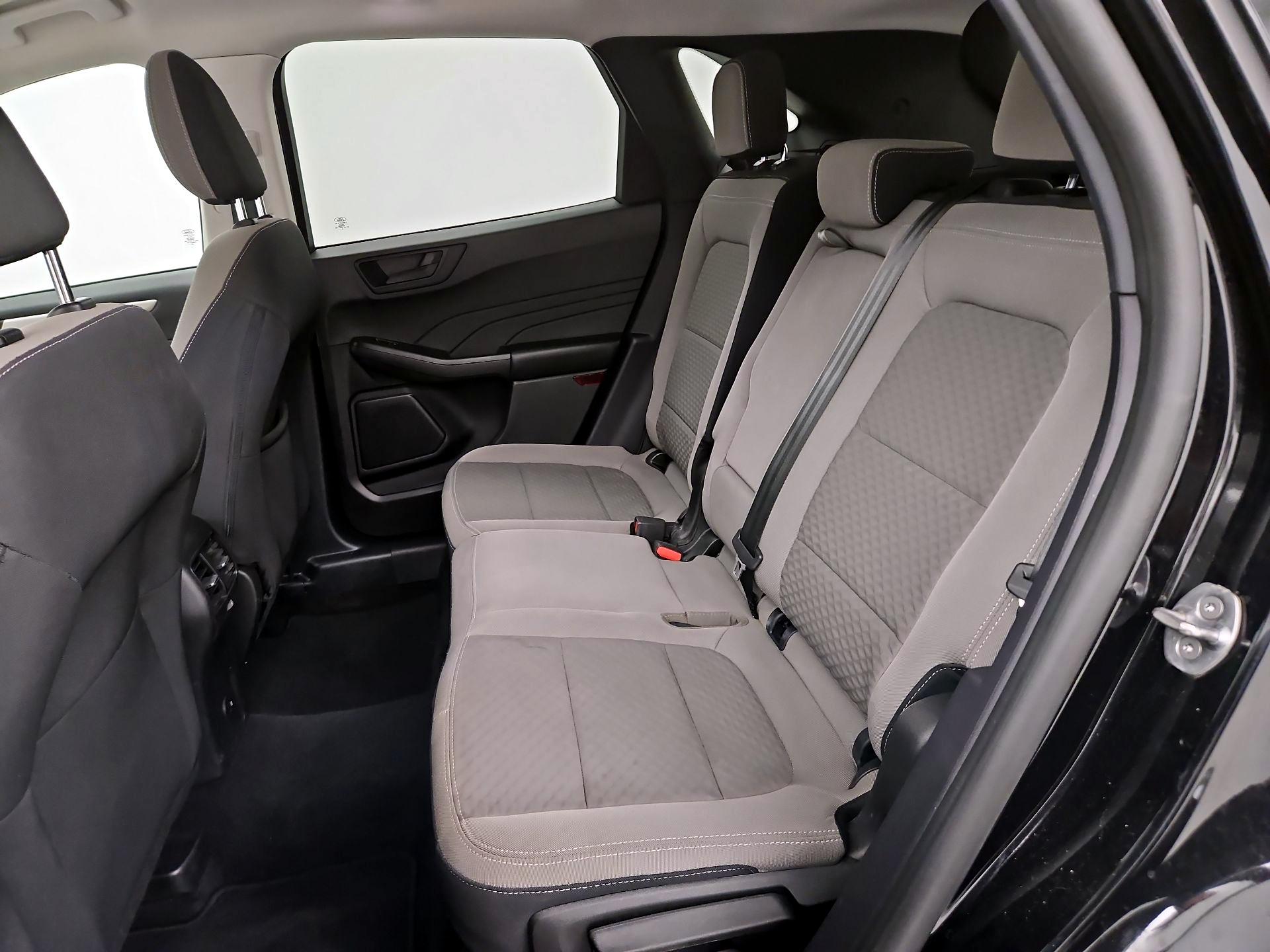 Thumbnail: 2022 Ford Escape - 19