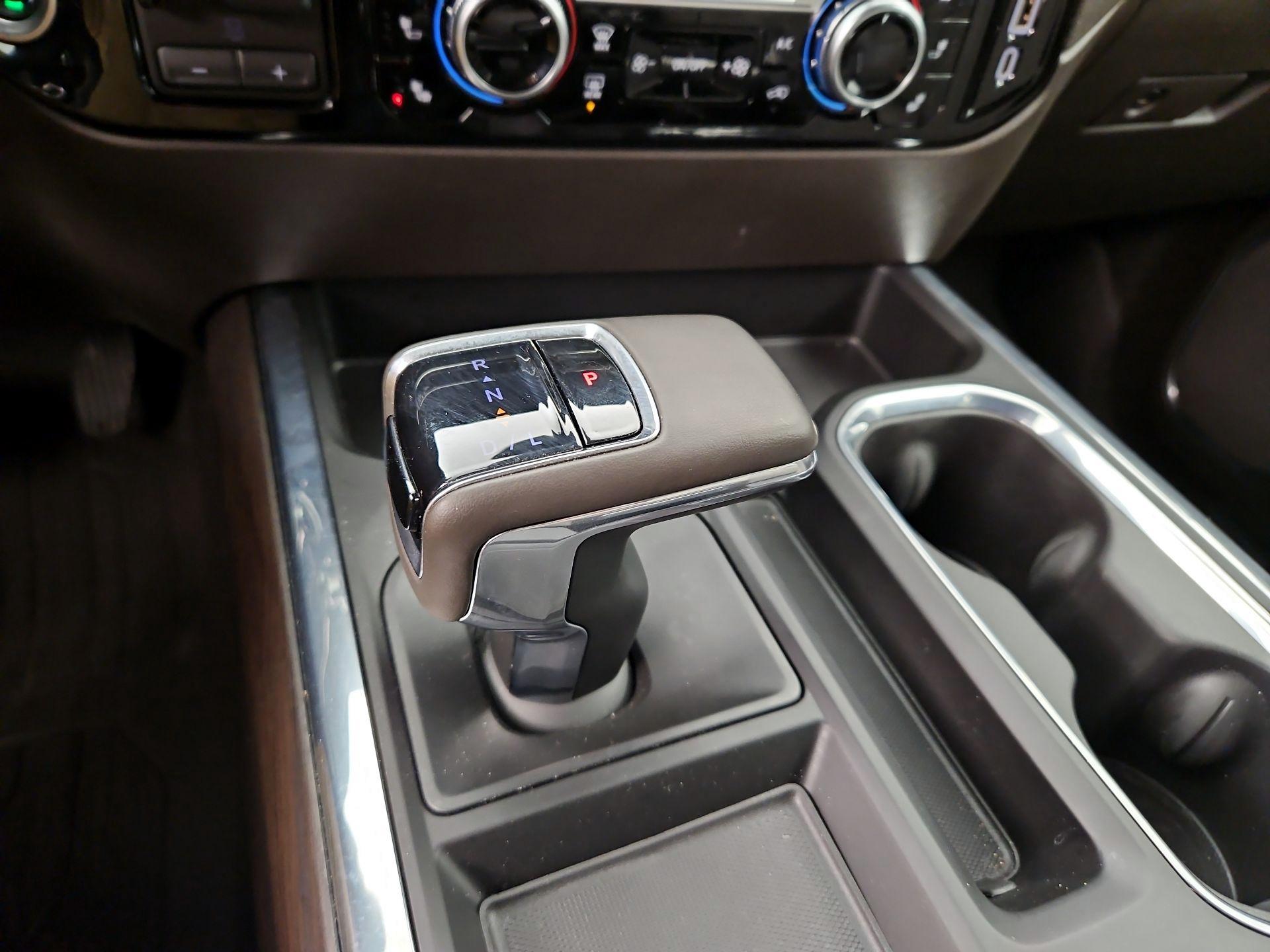 Thumbnail: 2023 GMC Sierra 1500 - 17