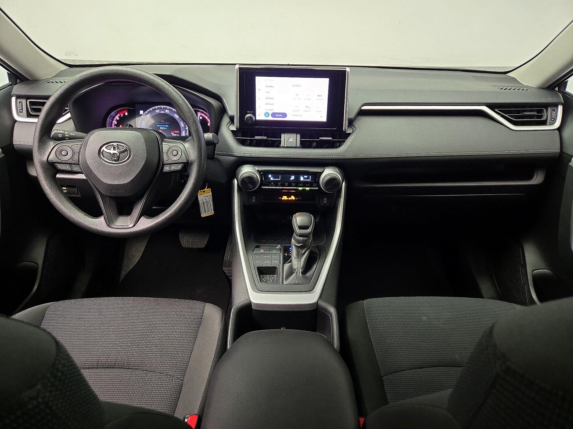 Thumbnail: 2025 Toyota RAV4 - 9