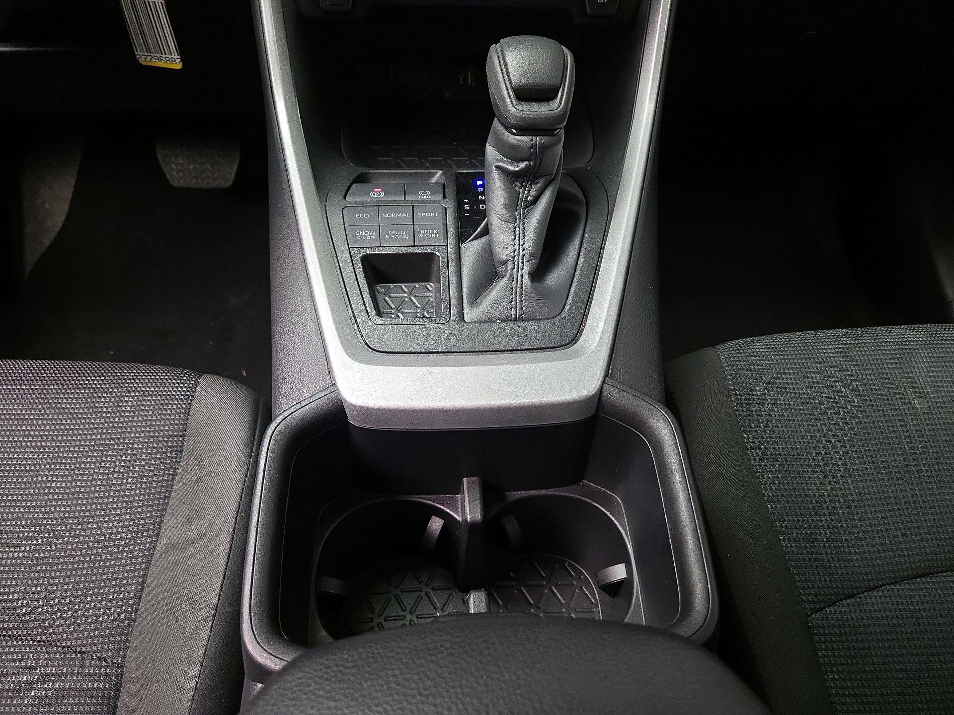 Thumbnail: 2025 Toyota RAV4 - 17