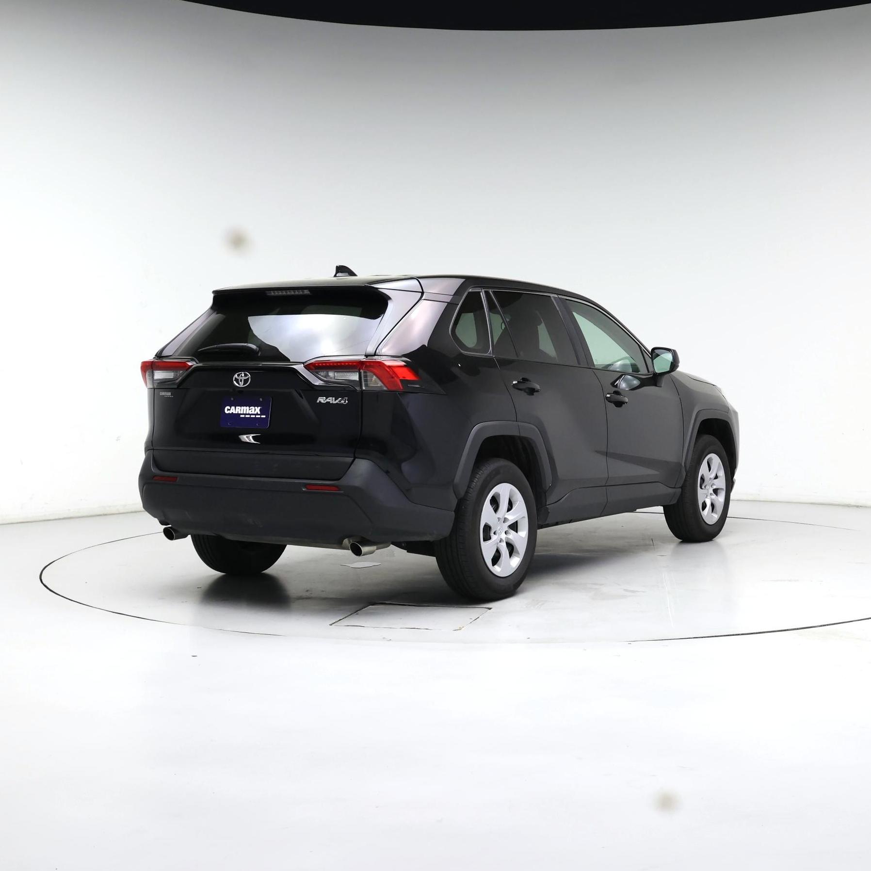 Thumbnail: 2025 Toyota RAV4 - 8