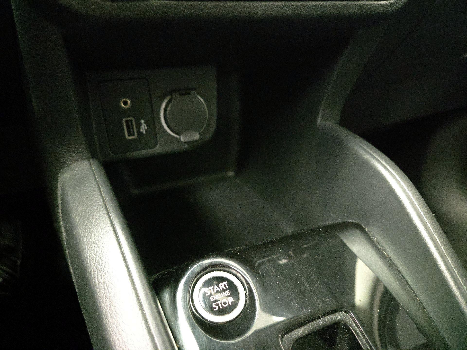 Thumbnail: 2022 Nissan Kicks - 18